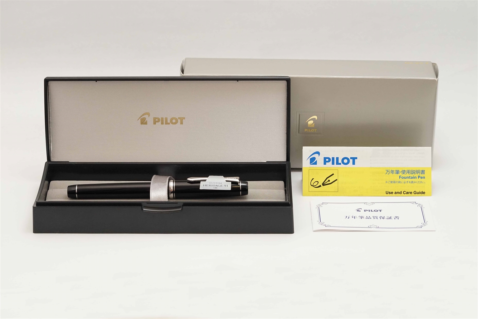 Bút máy Pilot Custom Heritage 91 Black 14K SM