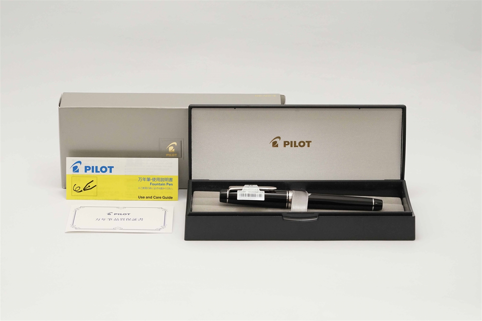 Bút máy Pilot Custom Heritage 912 FA 14K F