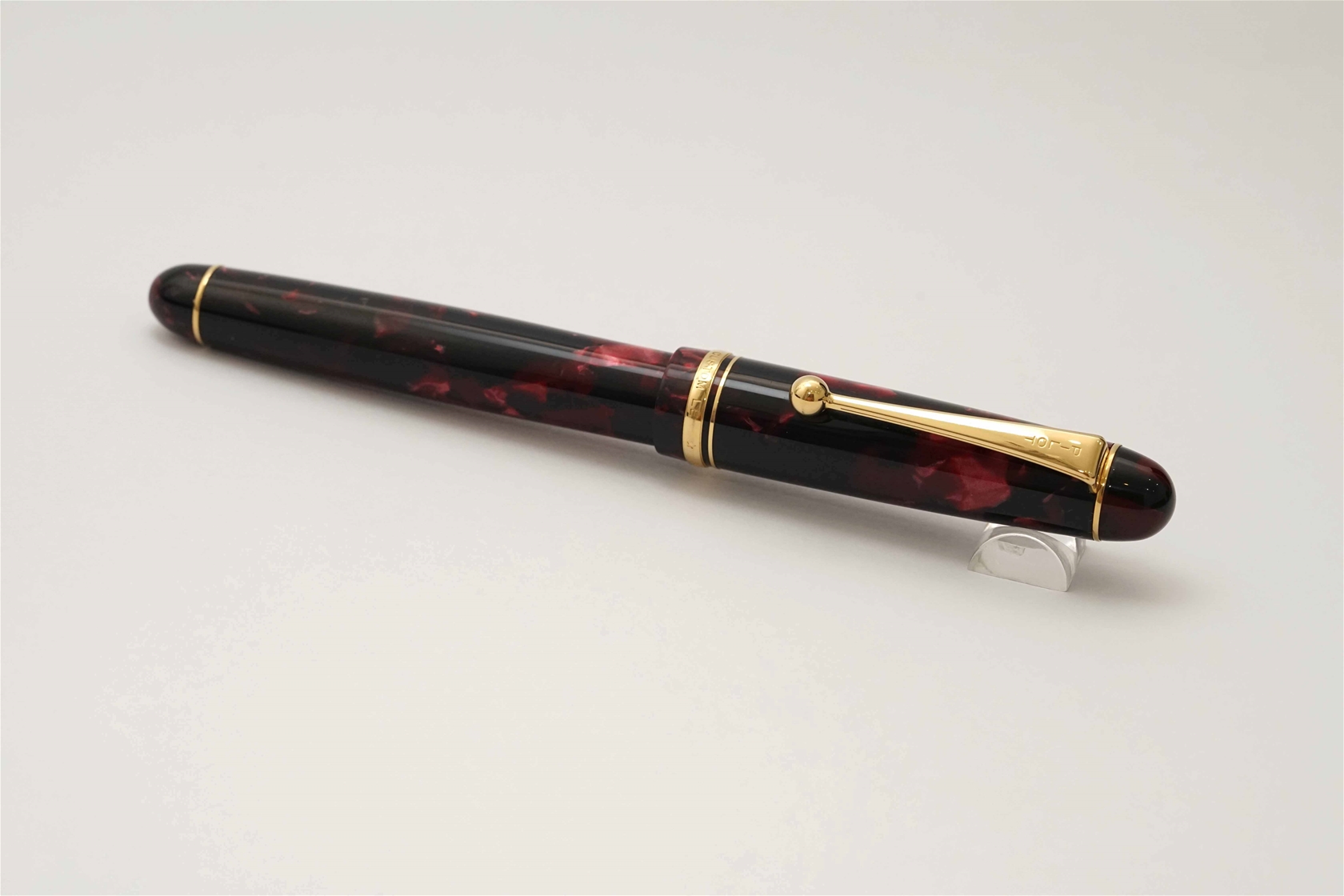 Bút máy Pilot Custom Legance Brown Marble 14K F