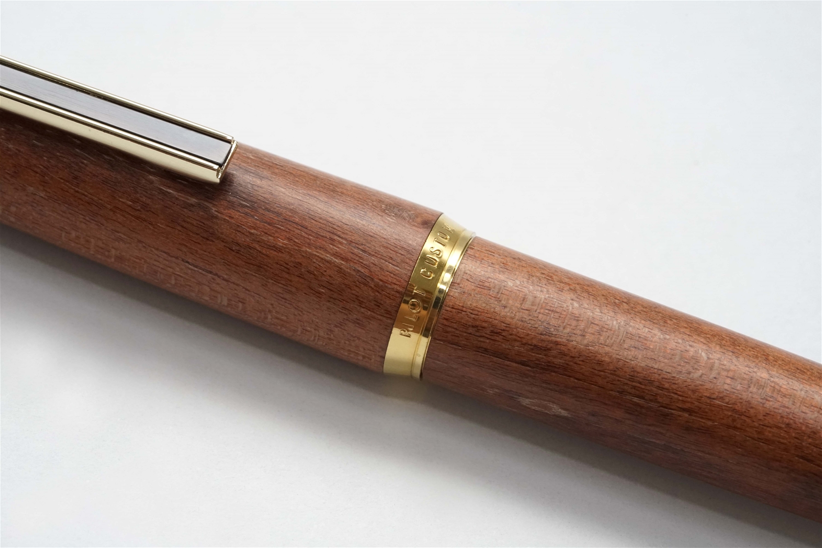 Bút máy Pilot Custom Kaede Maple Wood 18K F