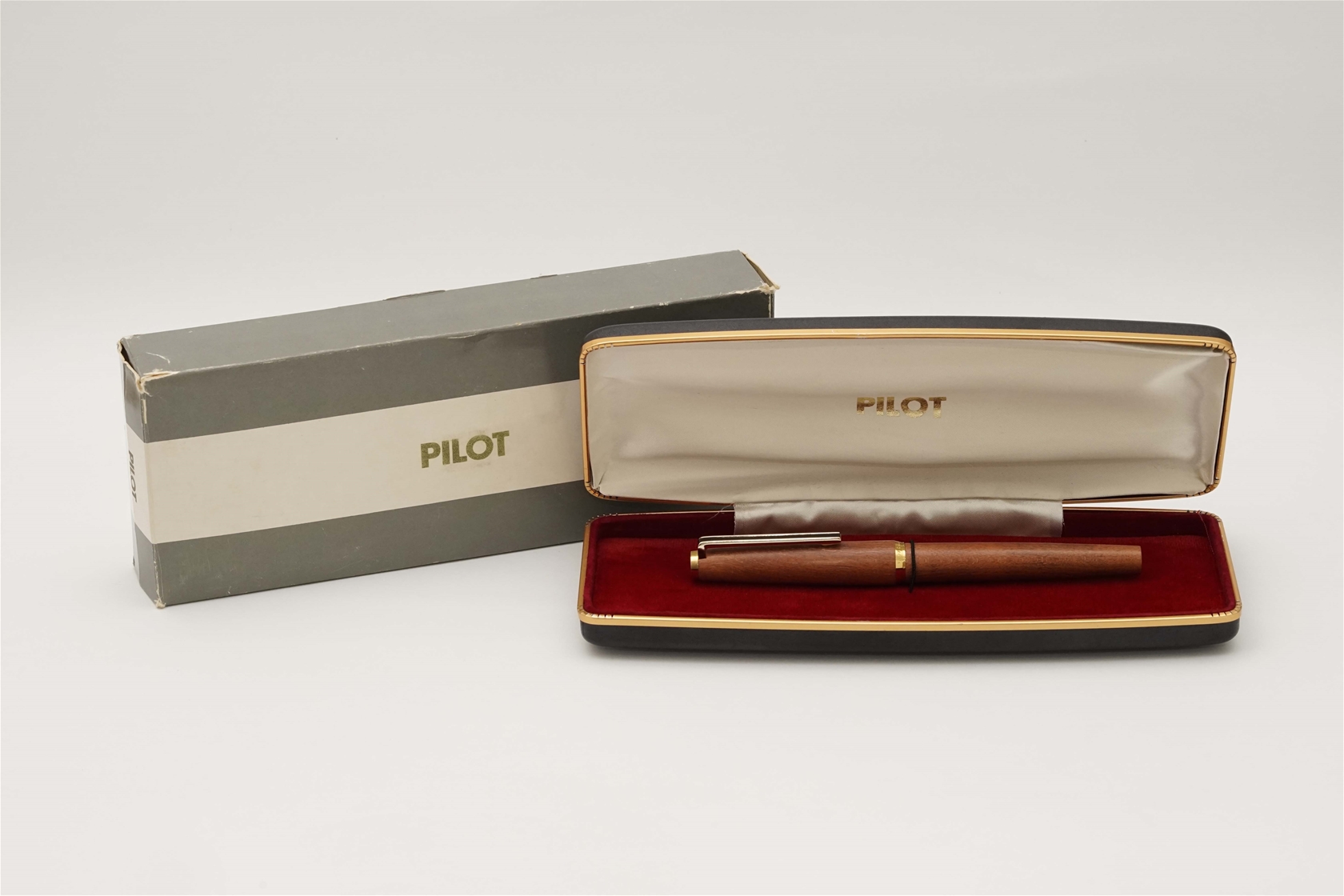 Bút máy Pilot Custom Kaede Maple Wood 18K F