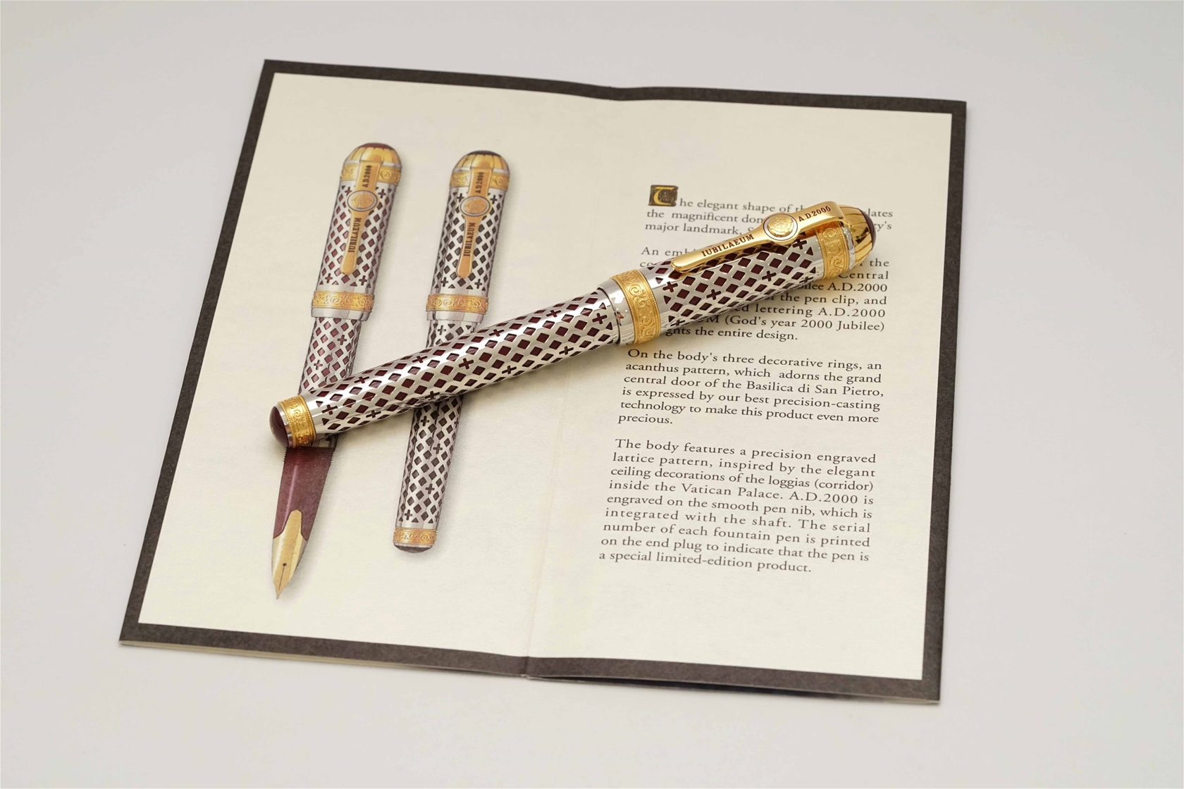 Bút máy Pilot Namiki Jubilaeum A.D.2000 Lattice Limited Edition 18K B