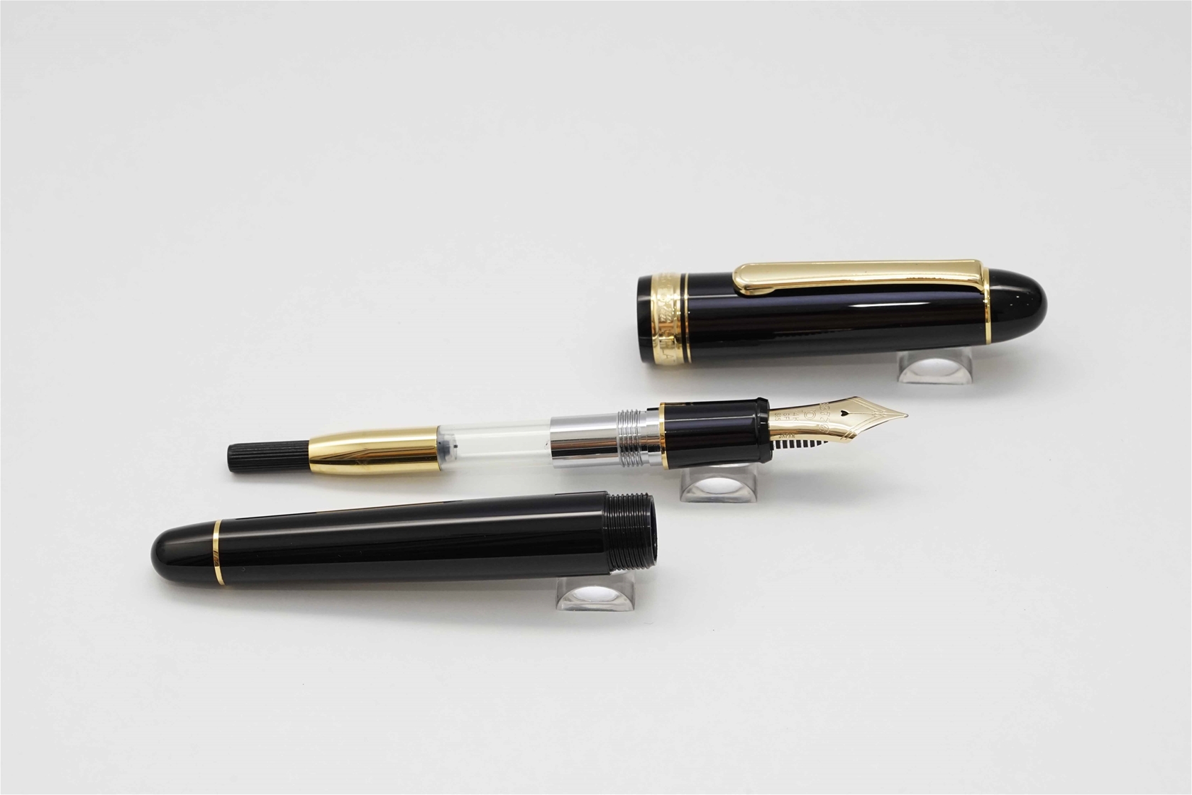Bút máy Platinum 3776 Century Black 14K SF