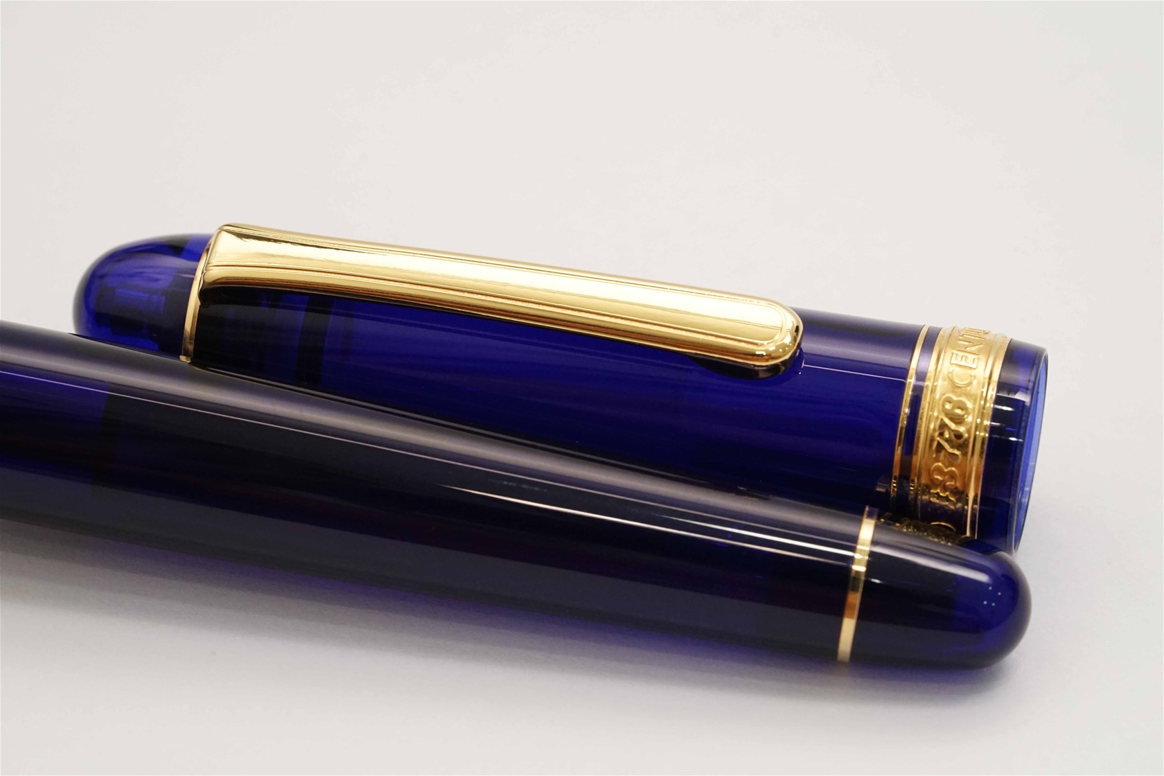 Bút máy Platinum 3776 Century Chartres Blue 14K SF