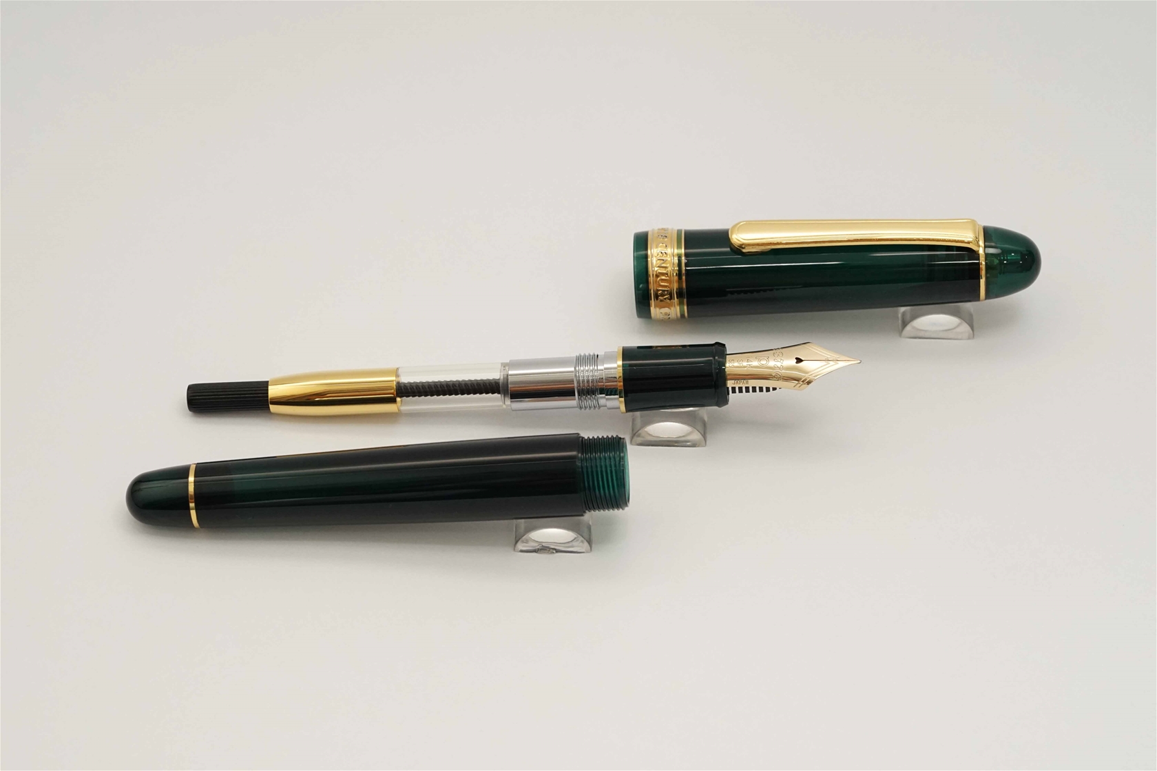 Bút máy Platinum 3776 Century Laurel Green 14K SF