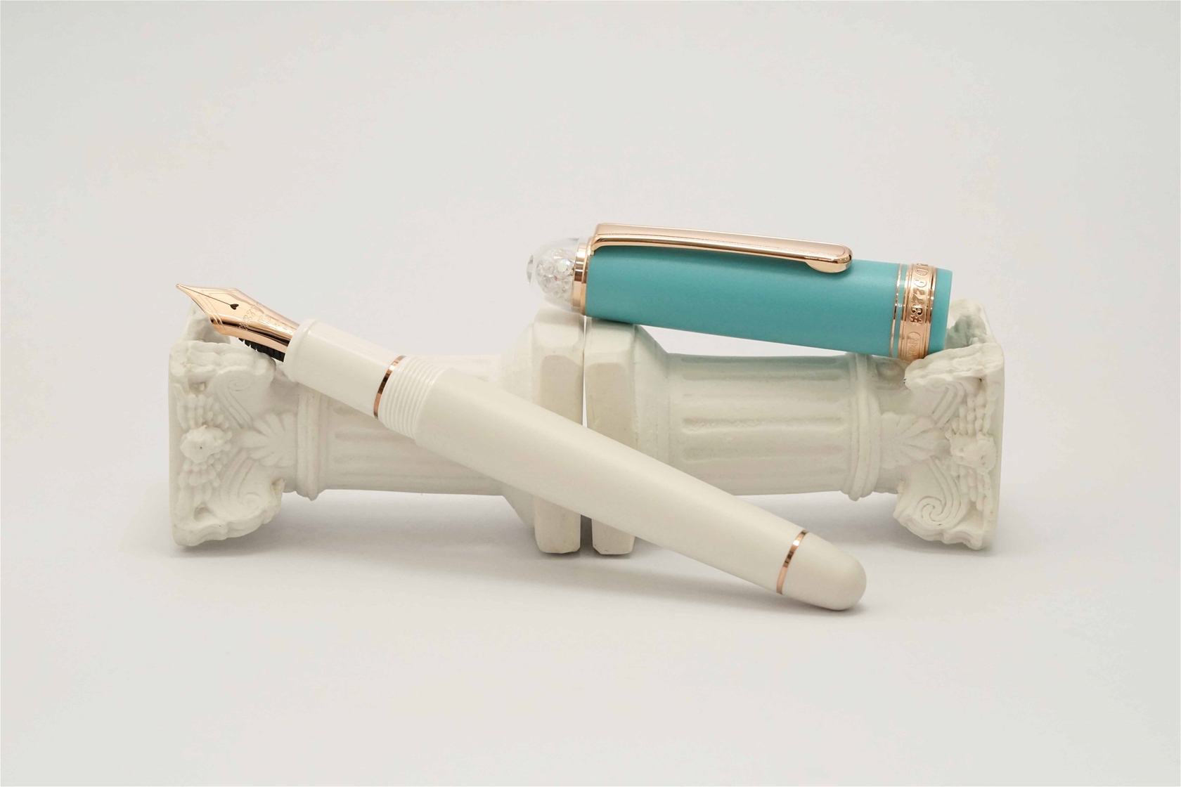 Bút máy Platinum 3776 Century Shape of a Heart Bluebird 14K M