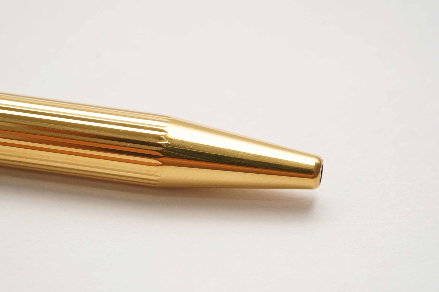 Bút bi S.T. Dupont Classic Vermeil Sterling Silver Ballpoint Pen