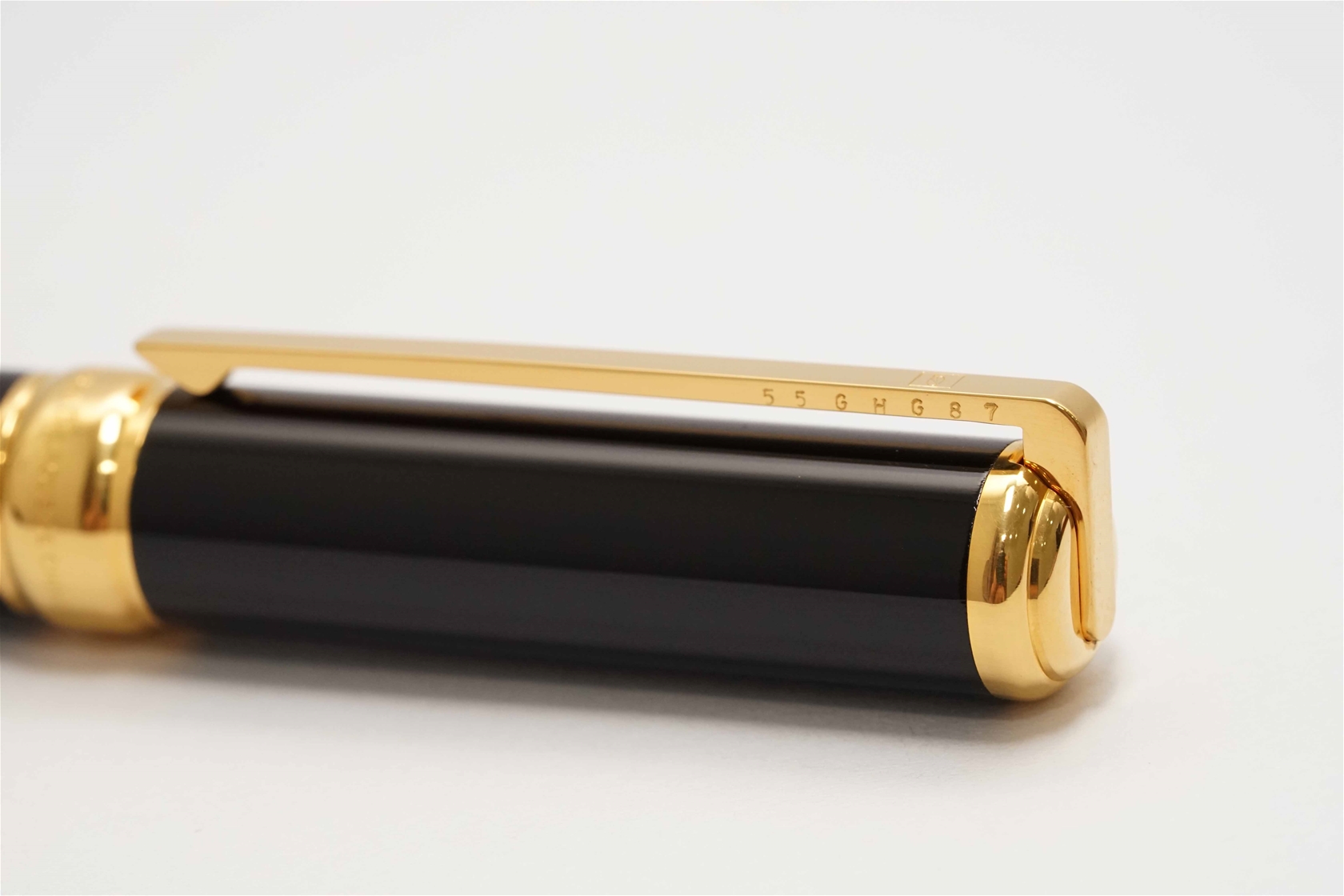 Bút máy S.T. Dupont Gatsby Black Lacquer 18K F