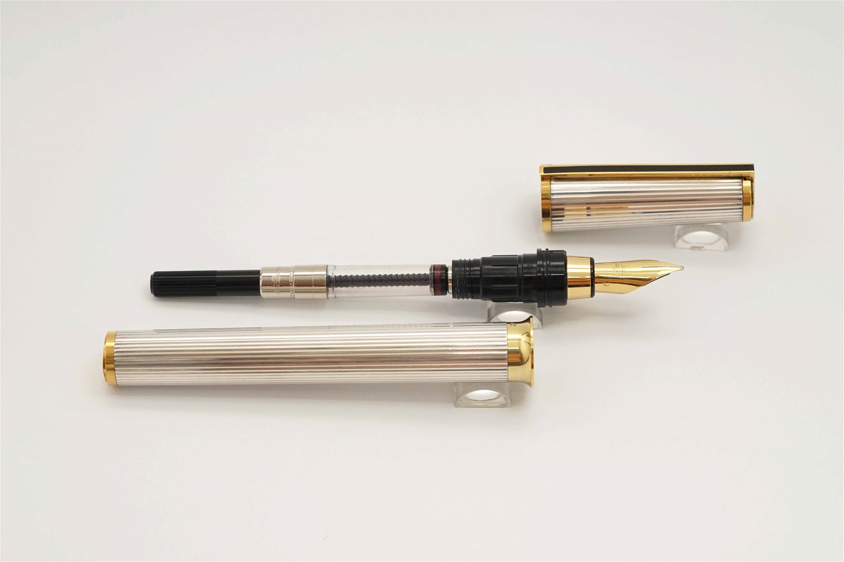 Bút máy S.T. Dupont Montparnasse XL Chairman Silver Plated Godron Pattern 18K M