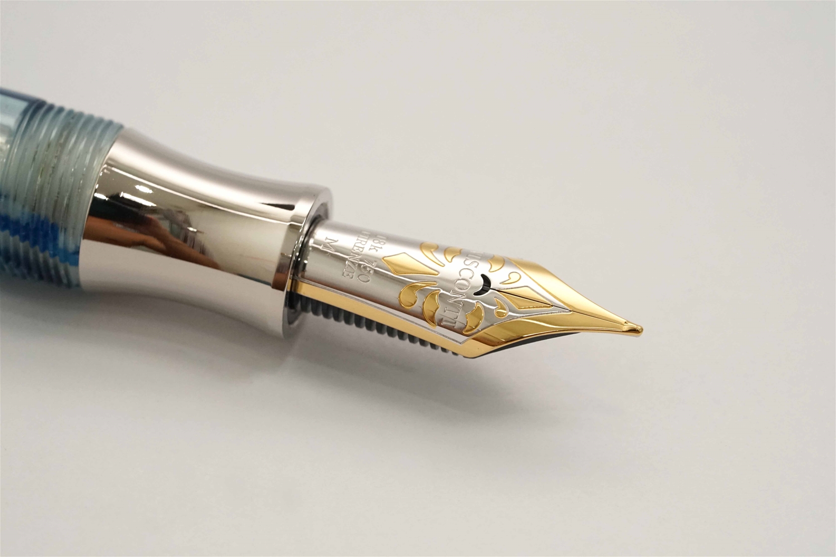 Bút máy Visconti Millennium Arc Blue Demonstrator Limited Edition 18K M
