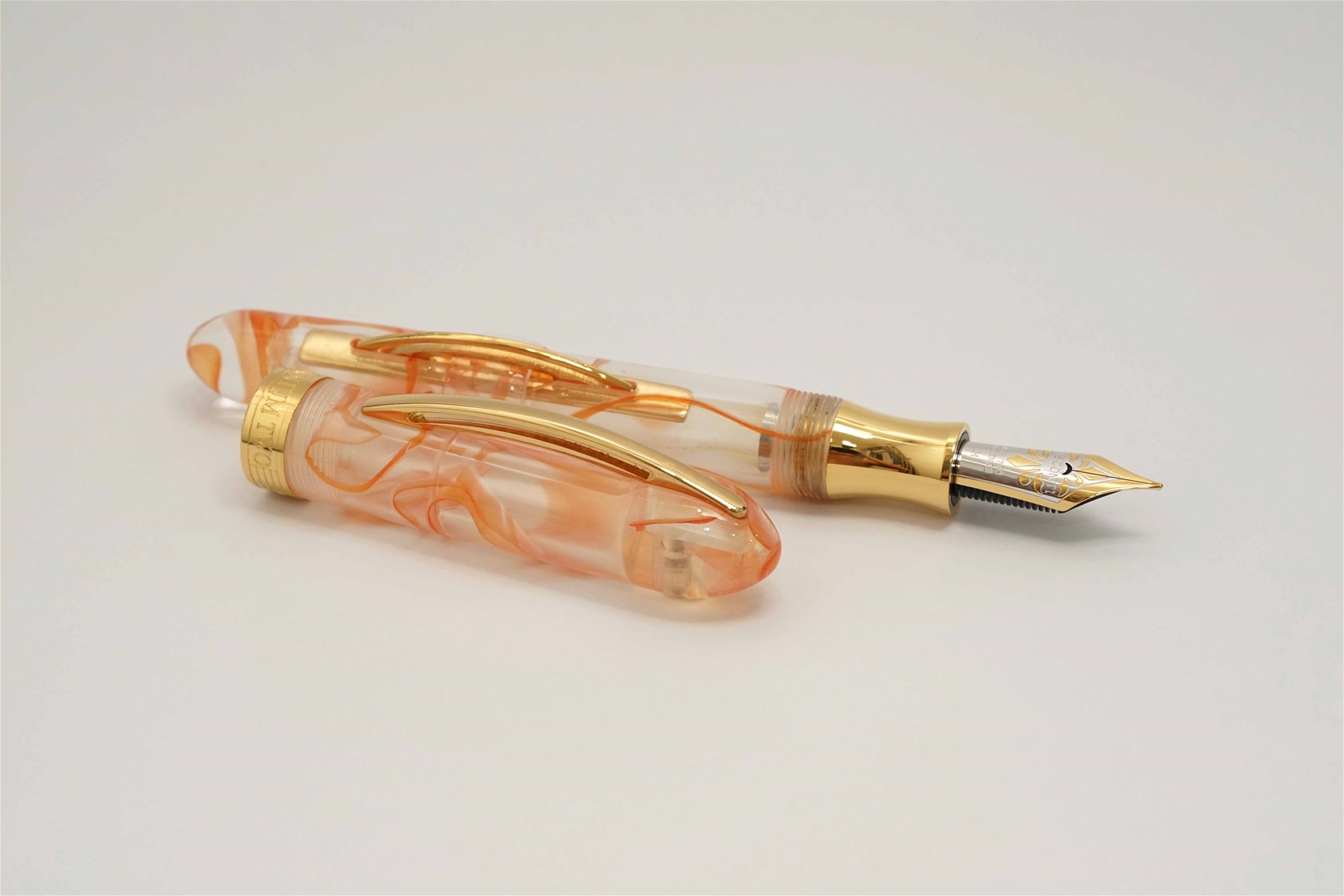Bút máy Visconti Millennium Arc Orange Limited Edition 18K M