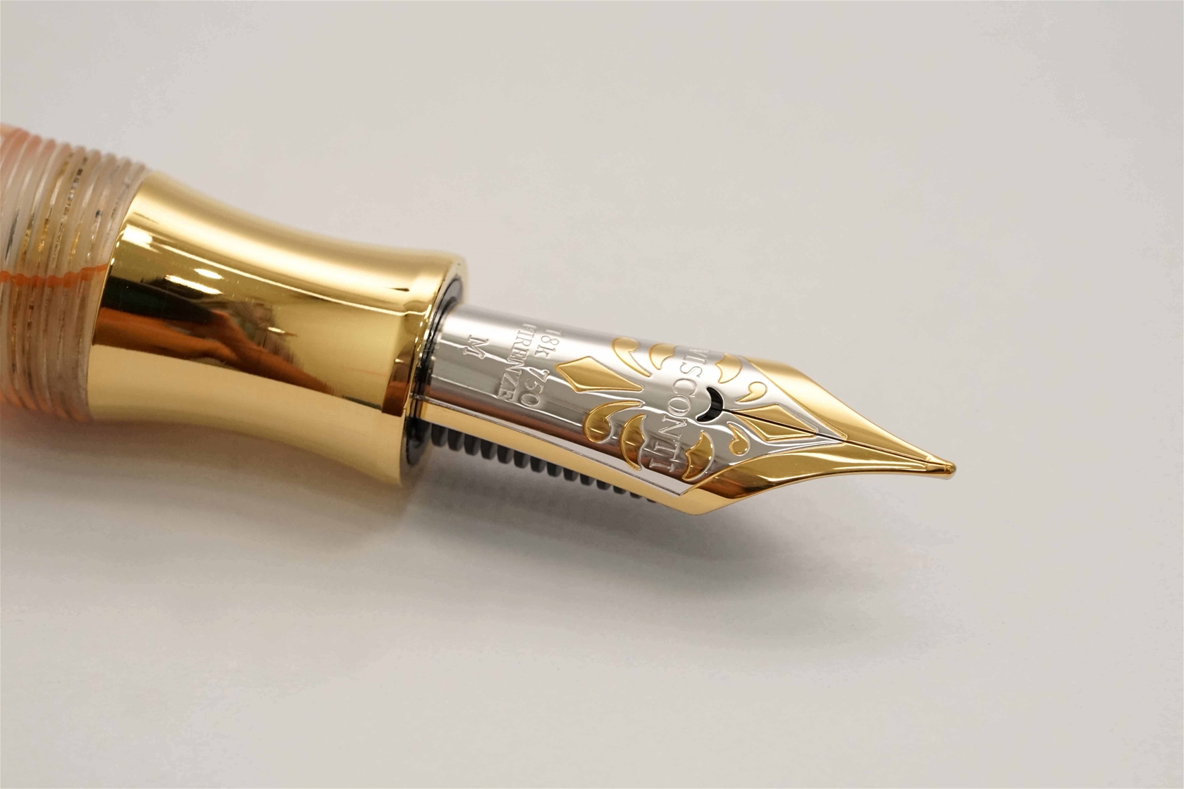 Bút máy Visconti Millennium Arc Orange Limited Edition 18K M