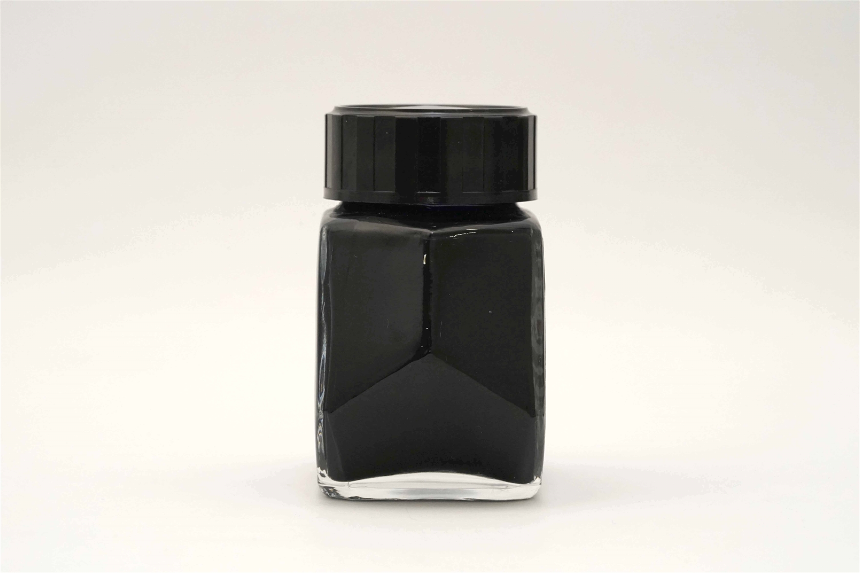 Mực bút máy Waterman Black 50ml