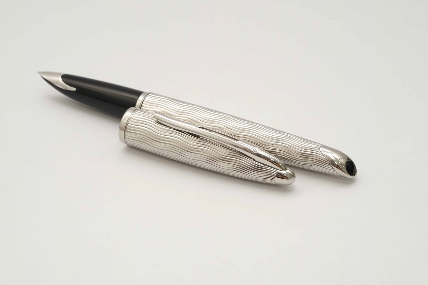 Bút máy Waterman Carene Essential Silver ST 18K F