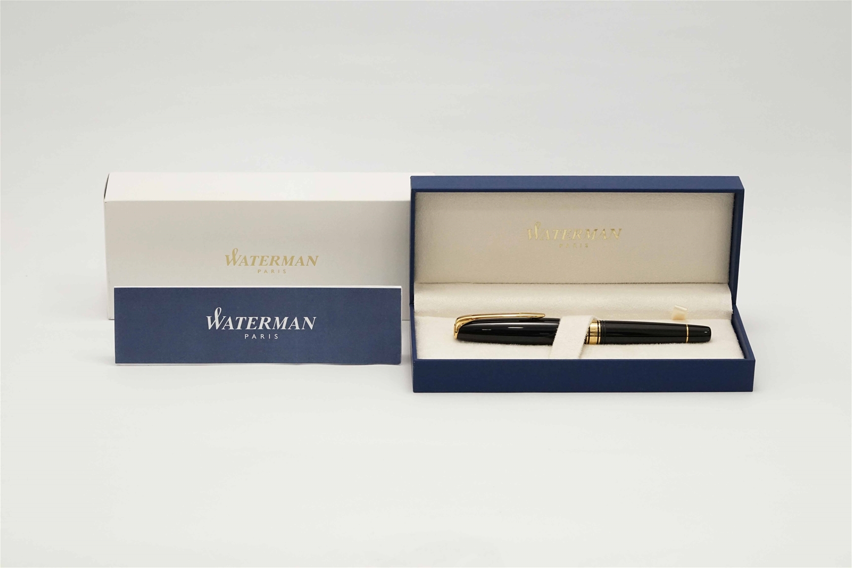 Bút máy Waterman Charleston Ebony Black 18K F