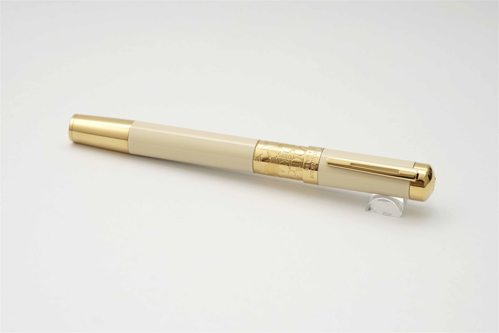 Bút máy Waterman Elegance Ivory & Gold GT 18K F 