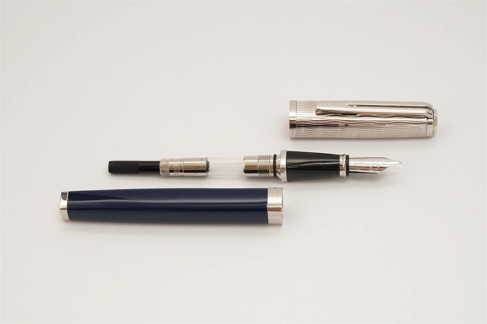 Bút máy Waterman Exception Deluxe Dark Blue Special Edition 18K M