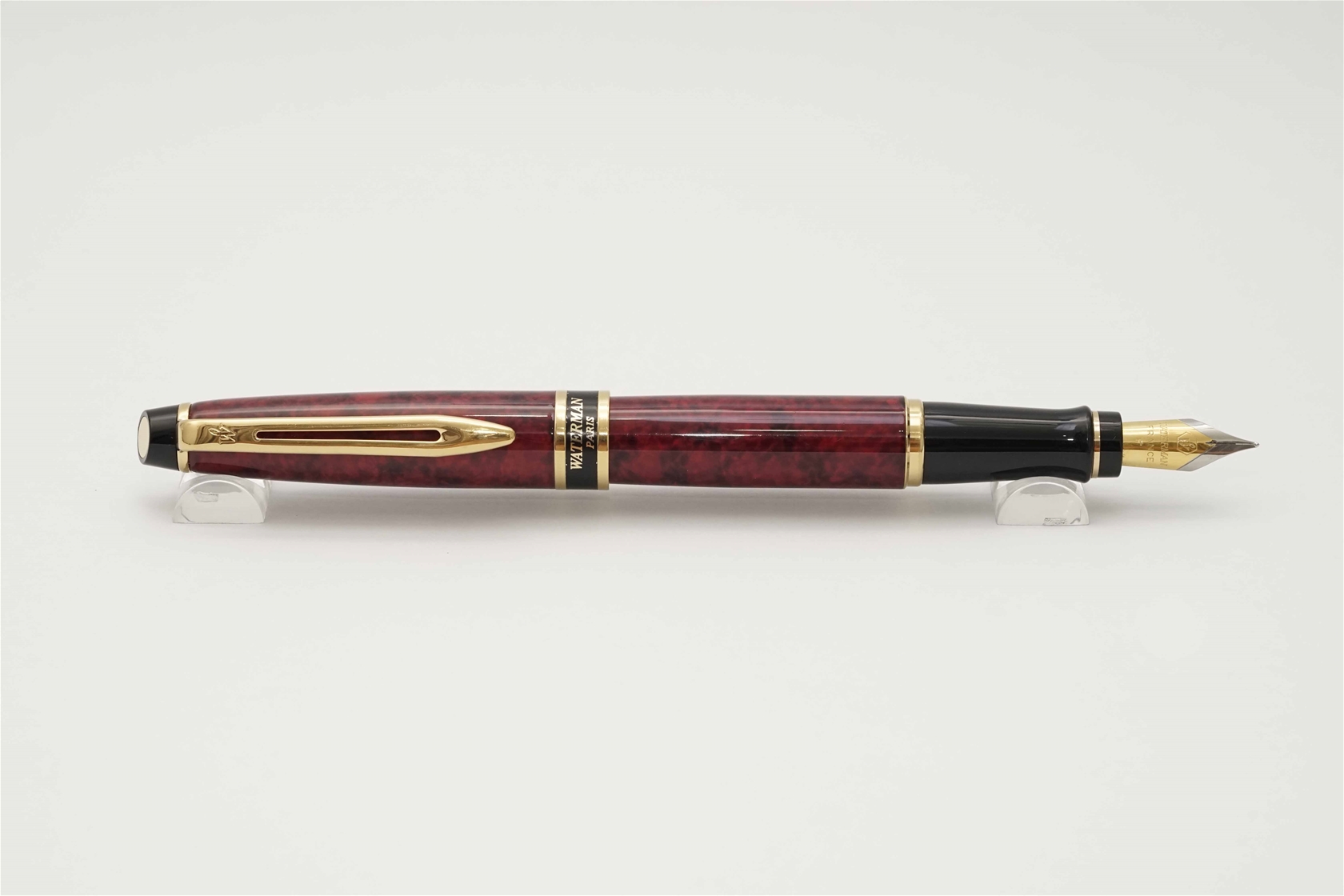 Bút máy Waterman Expert II Oriental Maroon Marble Red GT Steel F