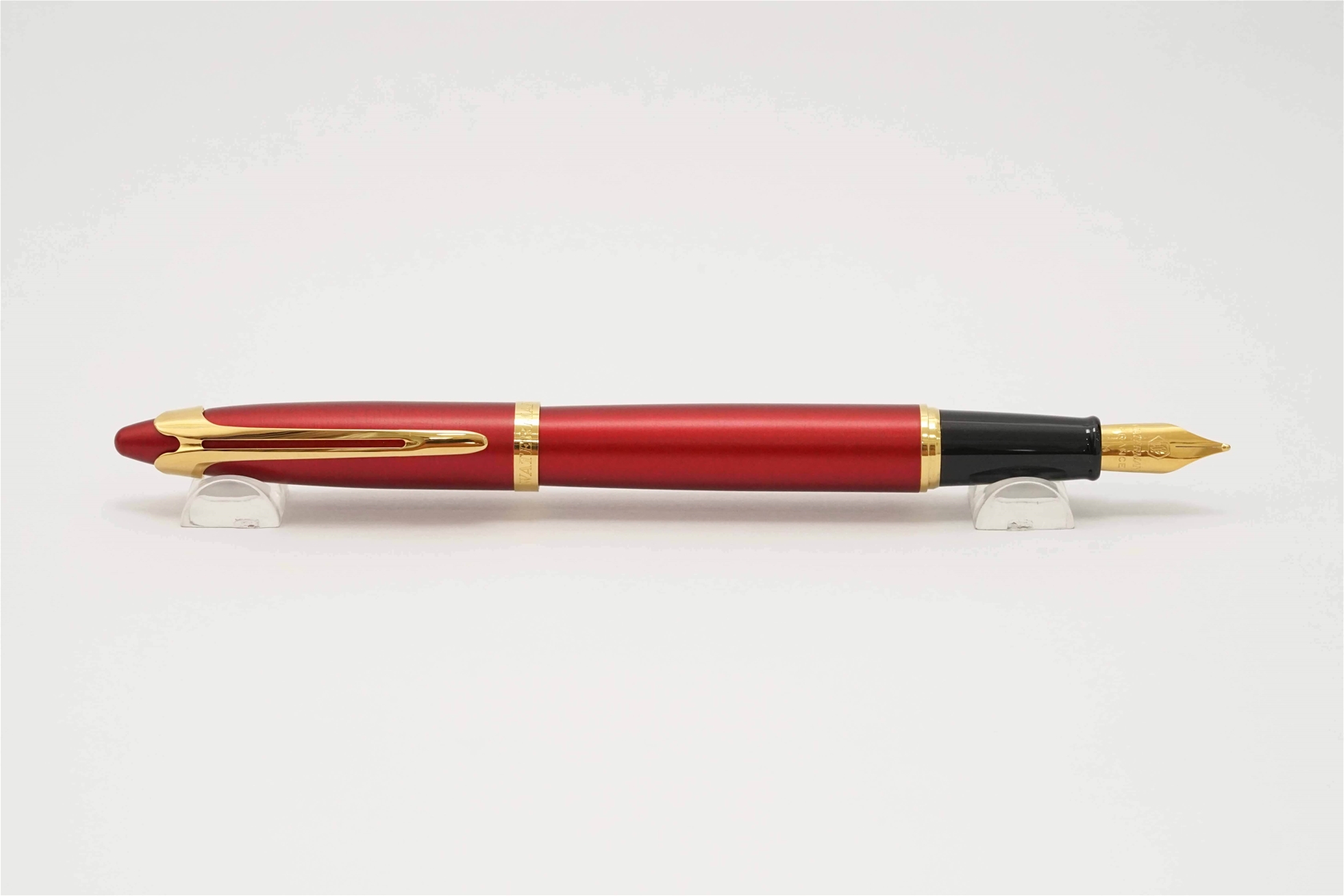 Bút máy Waterman Ici Et La Red GT Steel M