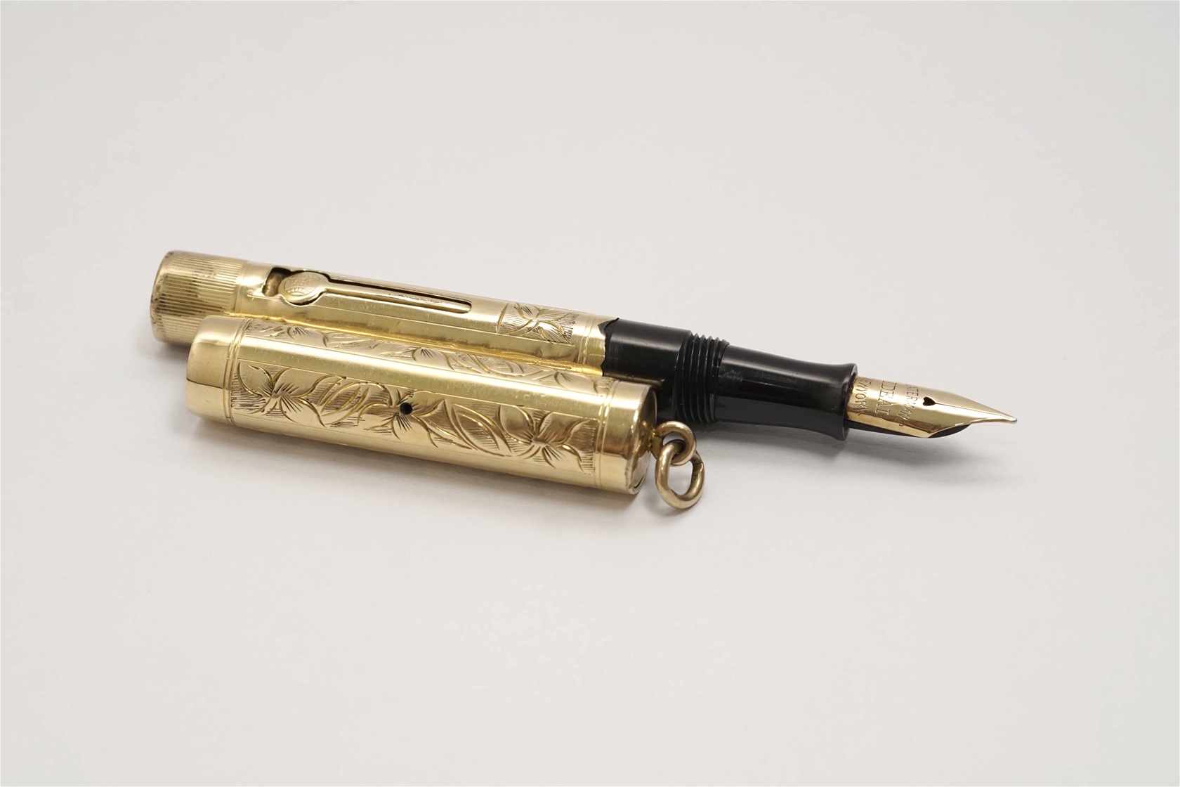 Bút máy Waterman Ideal 0552 Gold Filled Floral Pattern Lever Fill Ring Top 14K F Flexible Nib