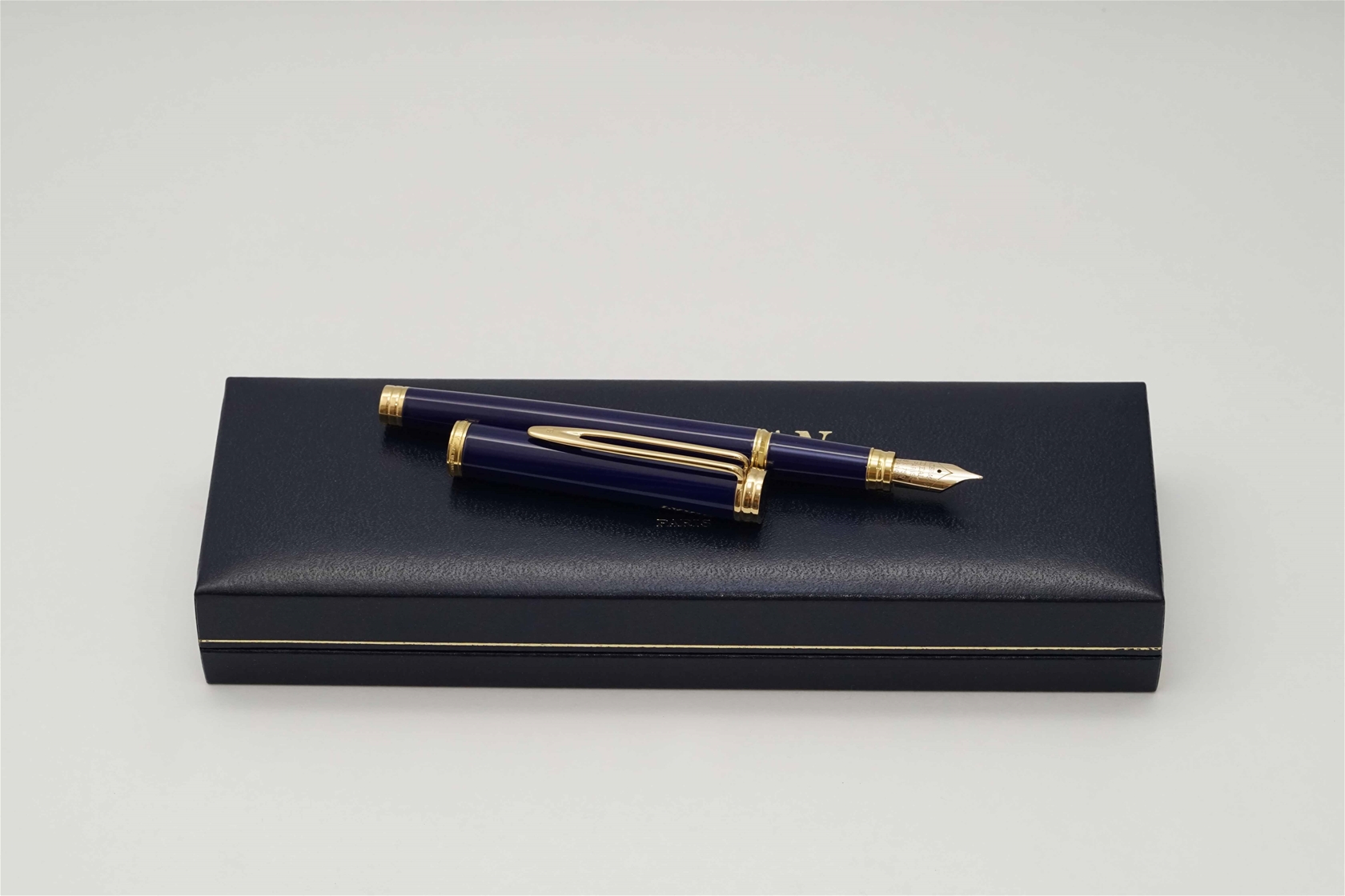 Bút Máy Waterman Ideal Gentleman Blue Lacquer 18K M