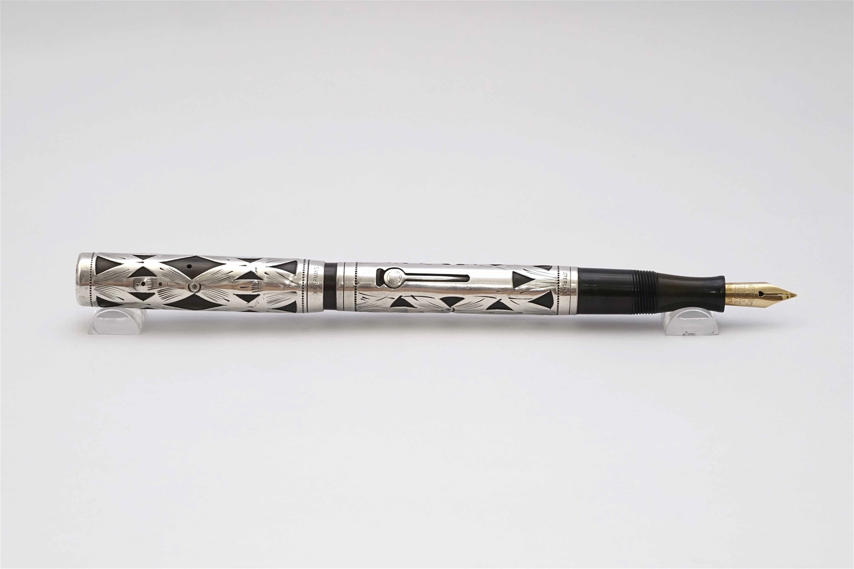 Bút máy Waterman Ideal Lever Filler 'Sterling' Overlay with Filigree Design 14K F