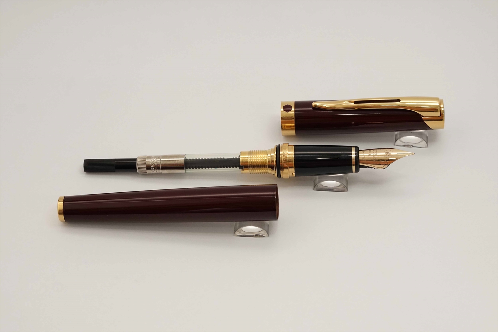 Bút máy Waterman L'Etalon Burgundy Lacquer 18K F