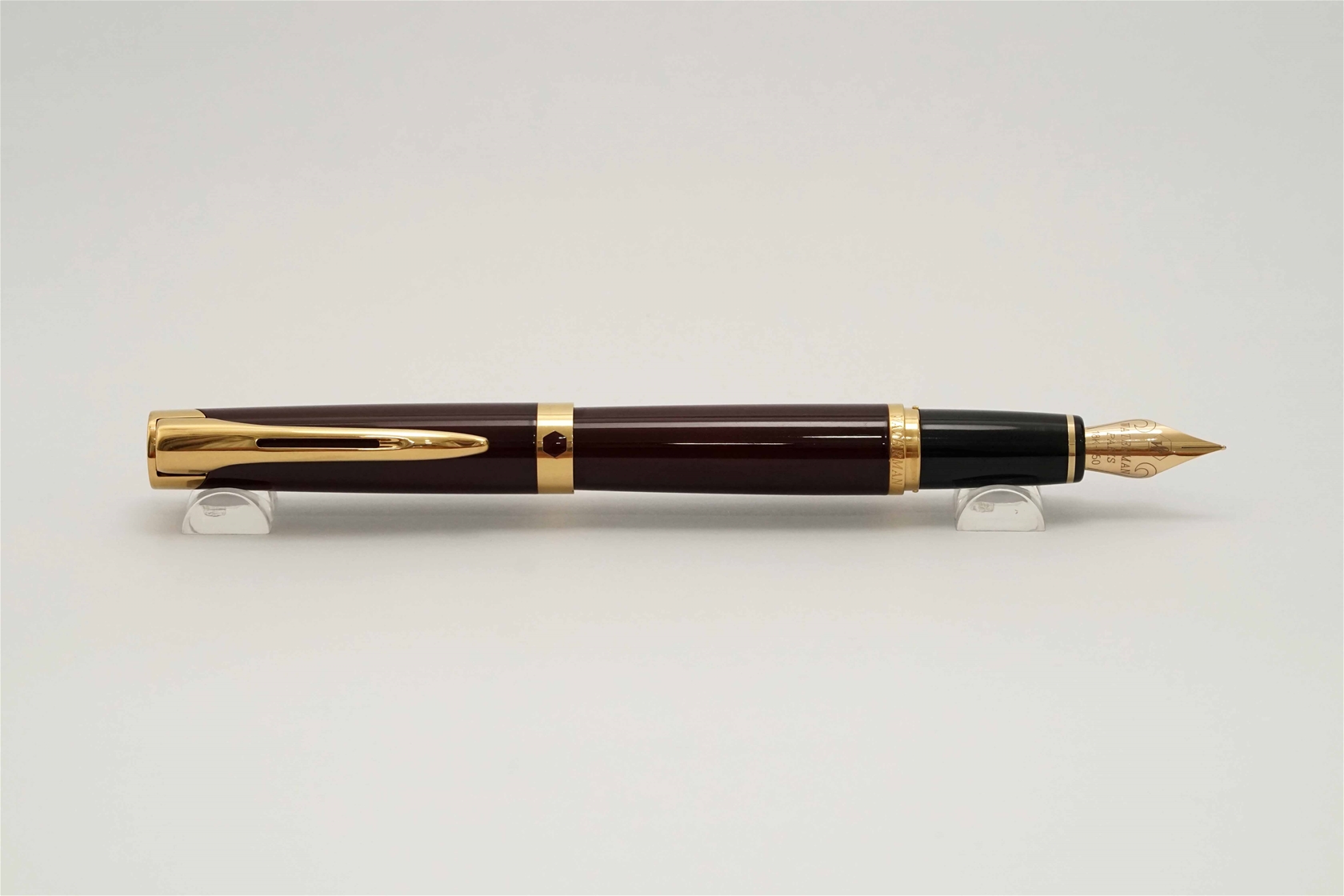 Bút máy Waterman L'Etalon Burgundy Lacquer 18K F