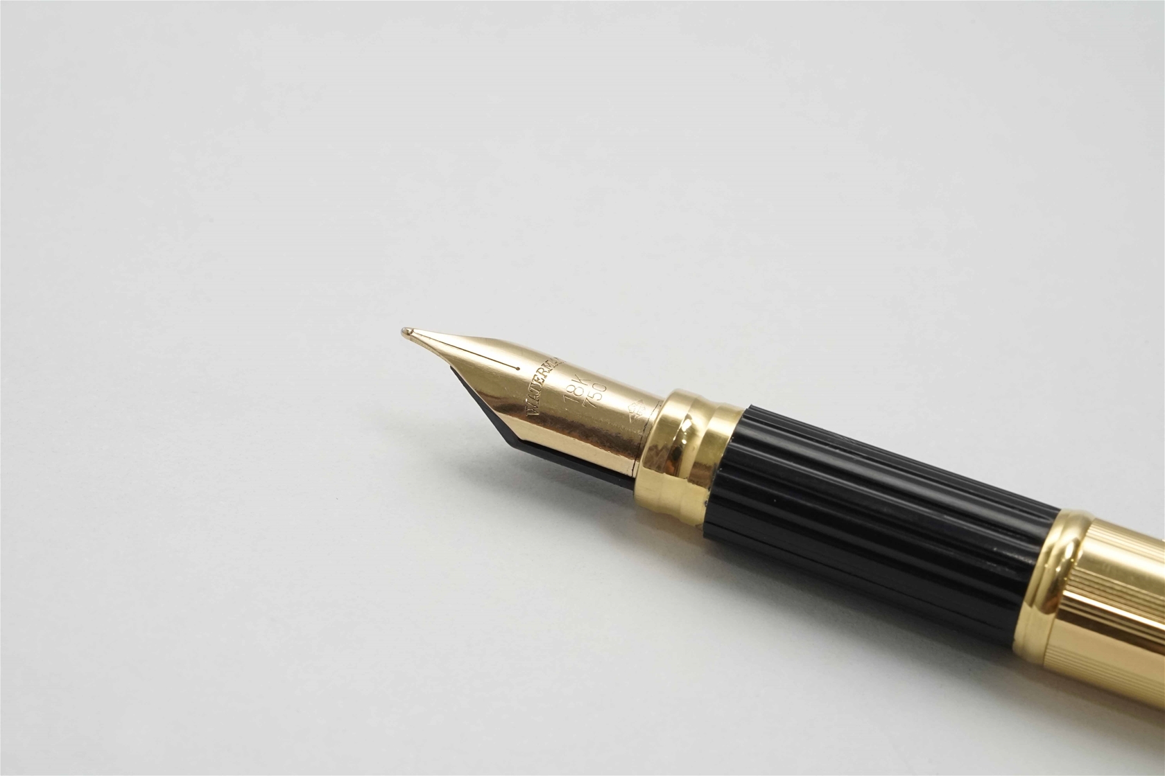 Bút máy Waterman Lady Charlotte Gold Plated 18K F