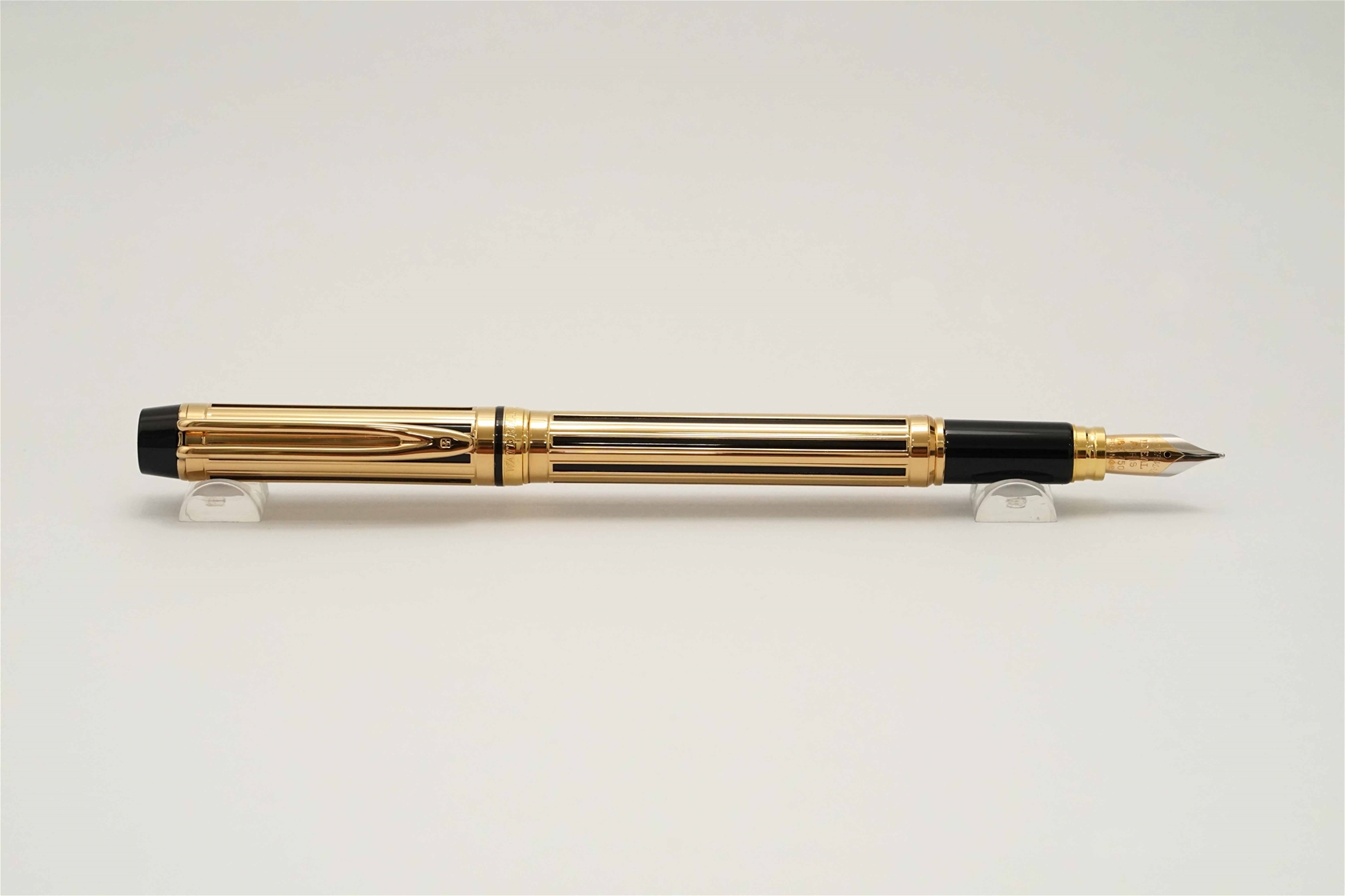 Bút máy Waterman Leman 200 Gold Night & Day 18K M