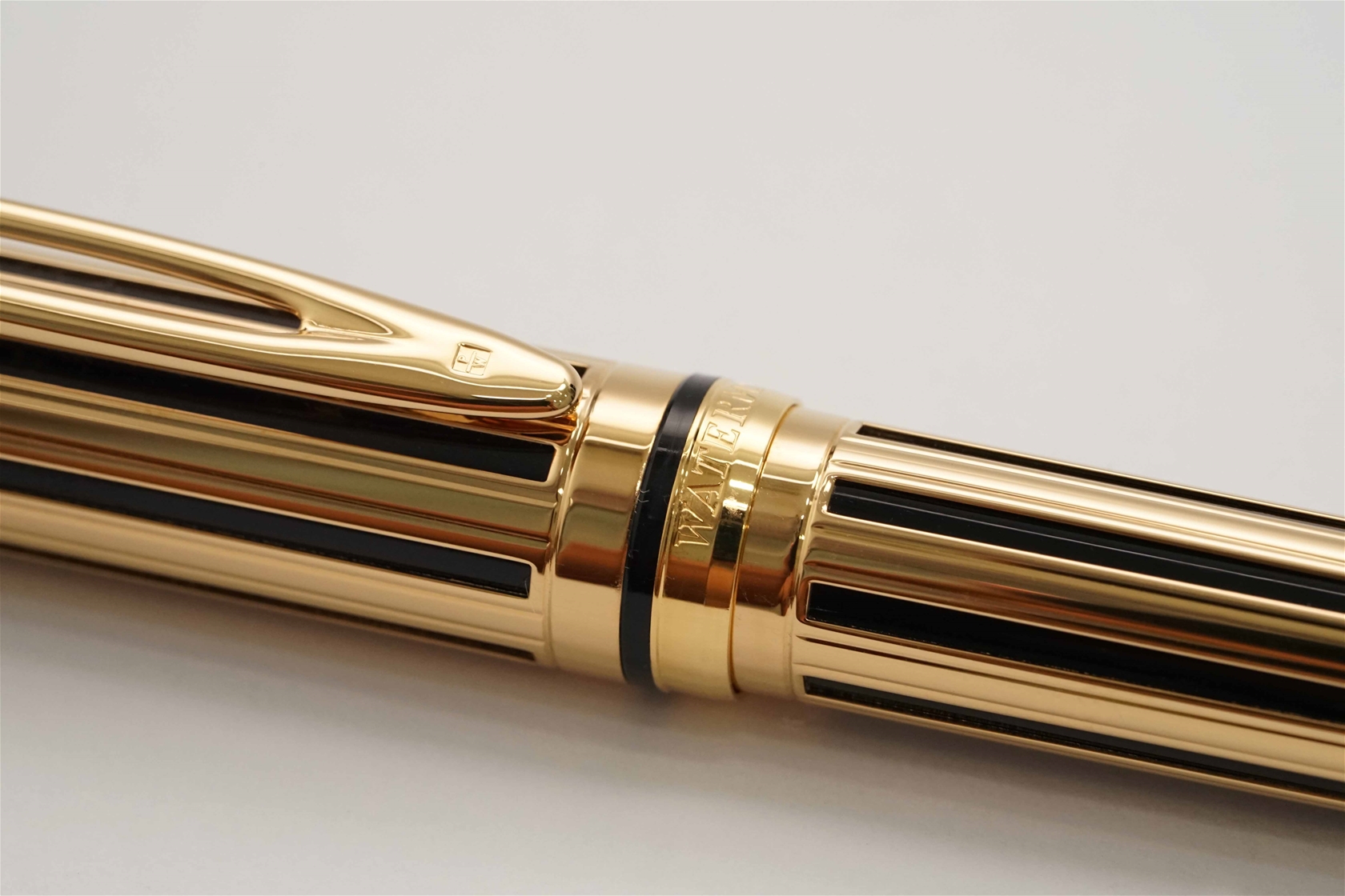 Bút máy Waterman Leman 200 Gold Night & Day 18K M