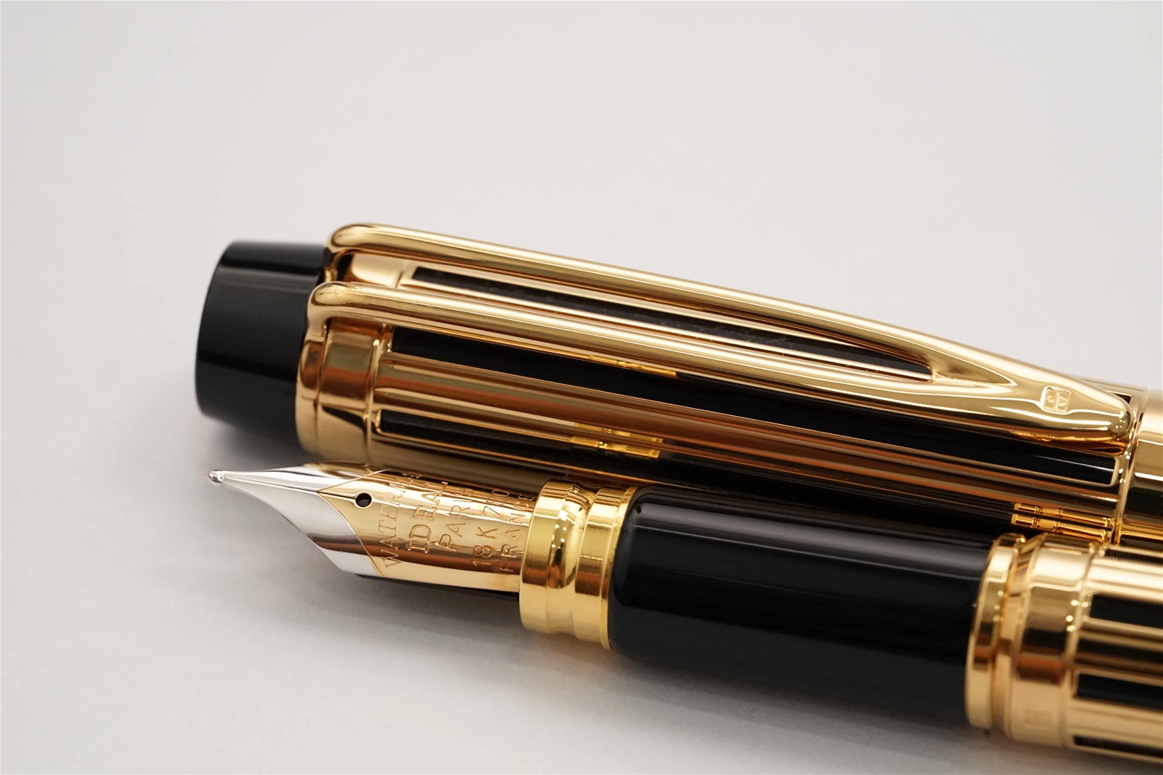Bút máy Waterman Leman 200 Gold Night & Day 18K M