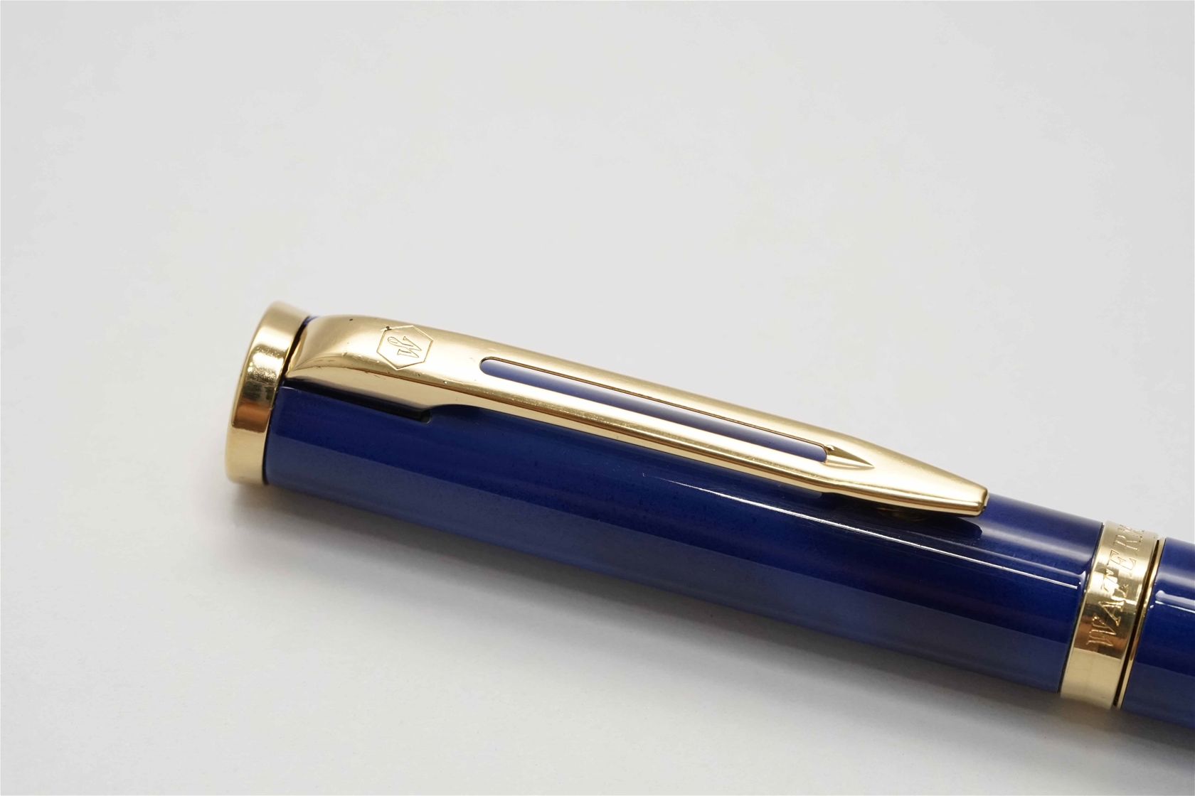 Bút máy Waterman Preface Blue Marble GT 18K M