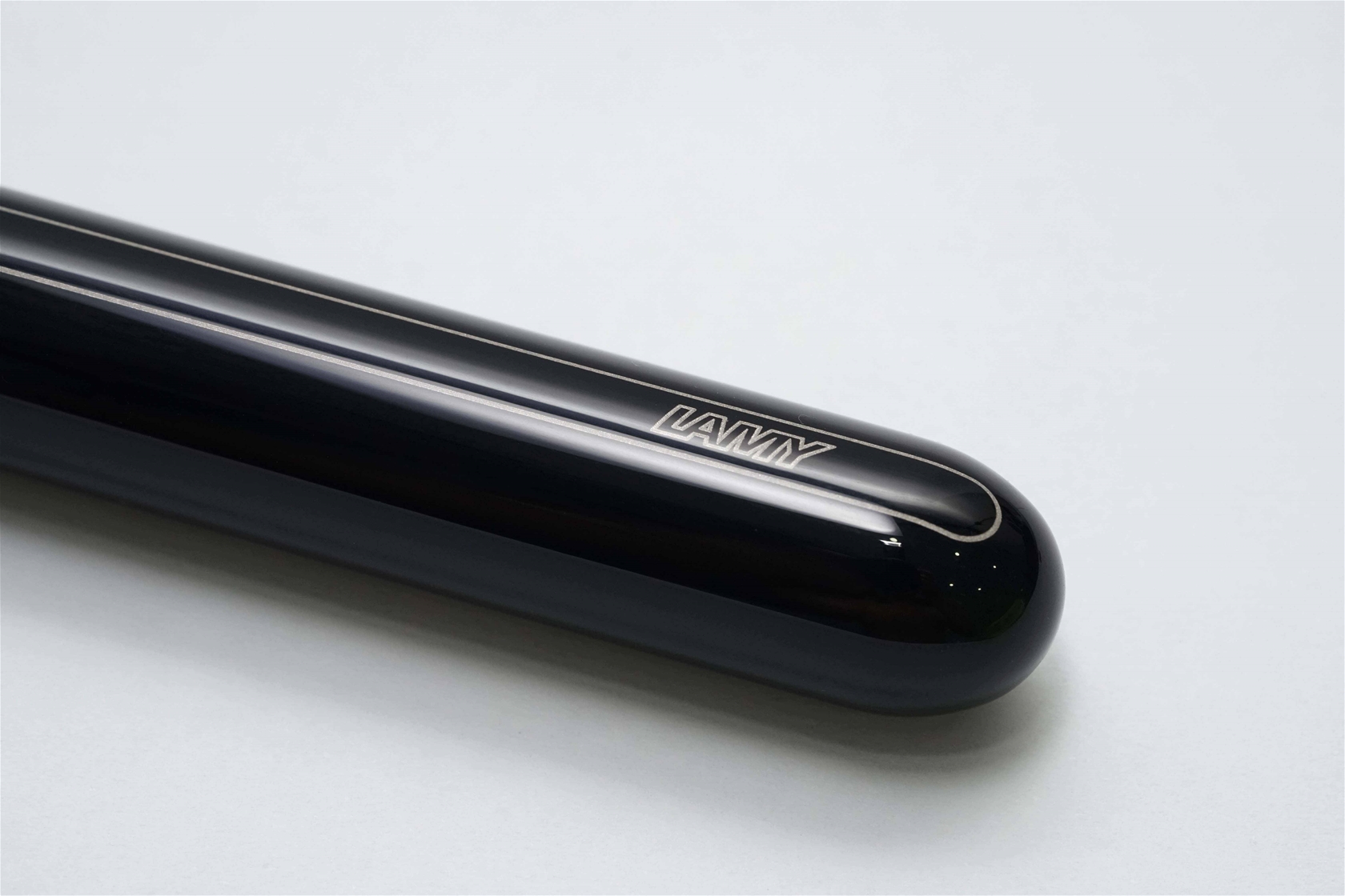 Bút máy Lamy Dialog 3 Piano Black 14K EF