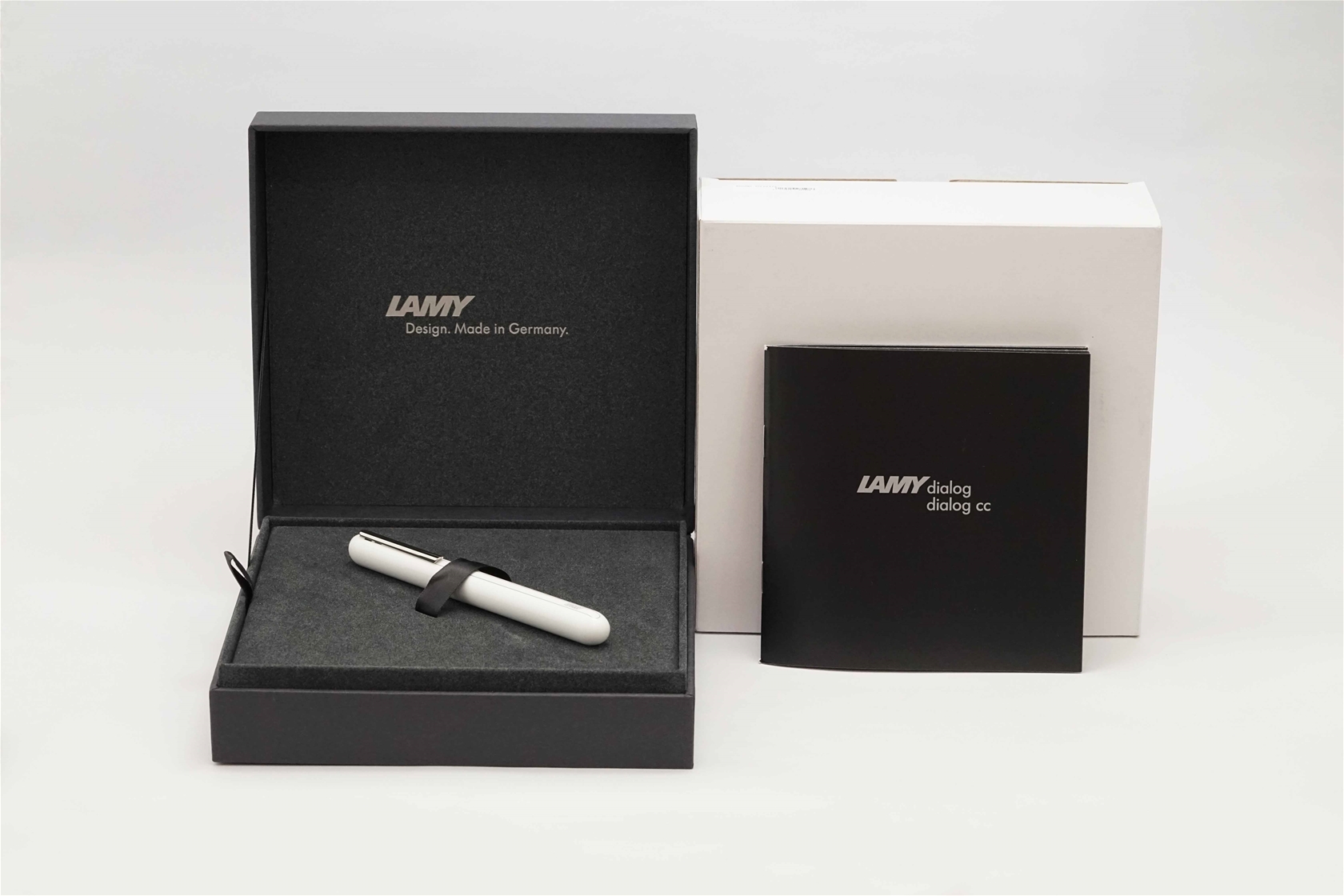 Bút máy Lamy Dialog 3 Piano White 14K EF