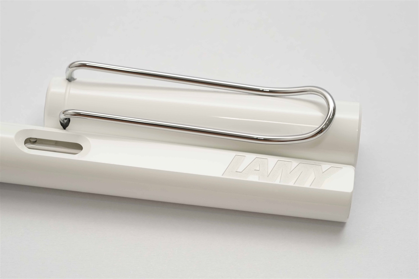 Set bút máy Lamy Safari White Steel F