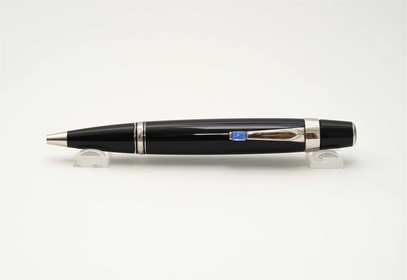 Bút bi Montblanc Boheme Bleu Ballpoint Pen