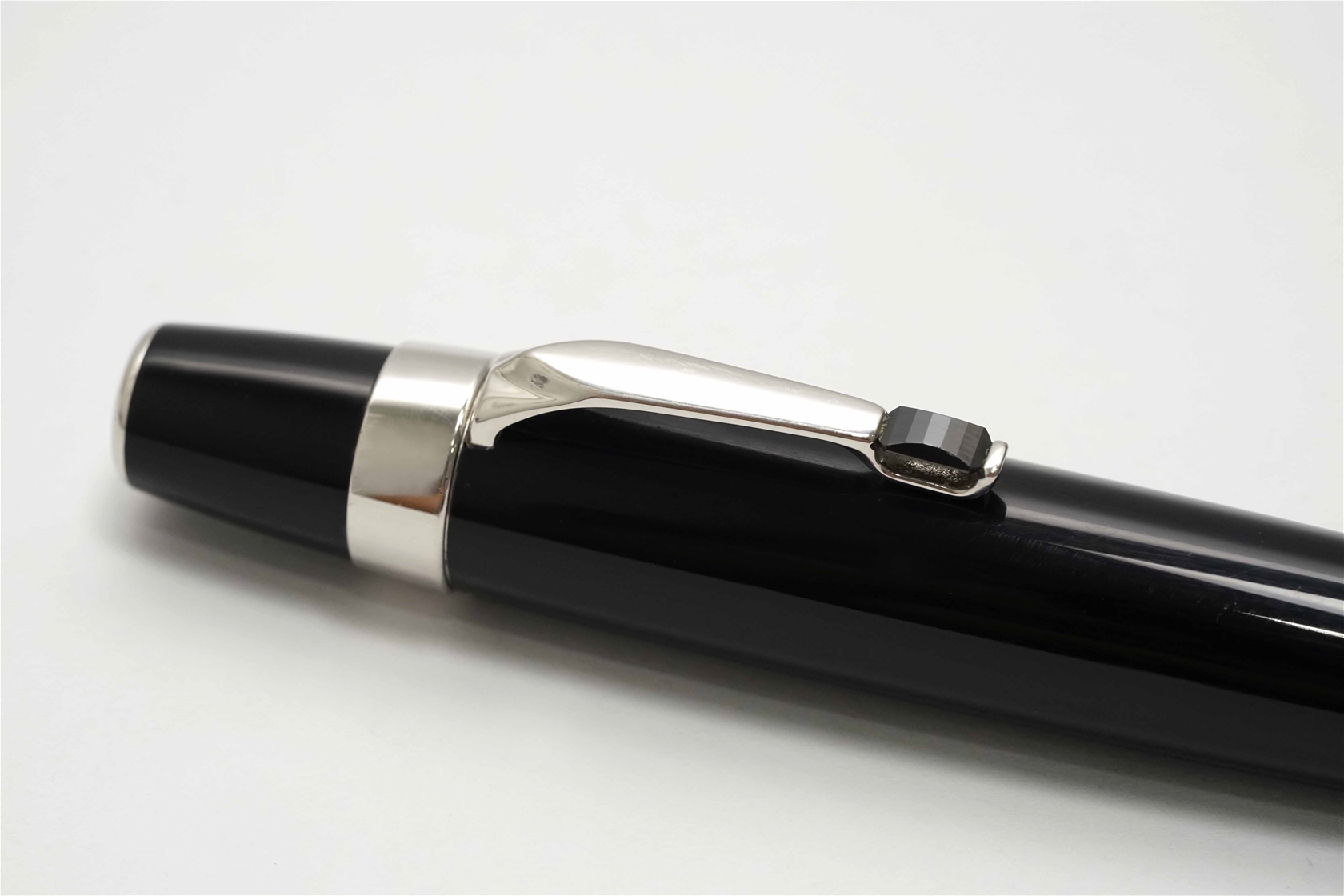 Bút chì Montblanc Boheme Noir Pencil 