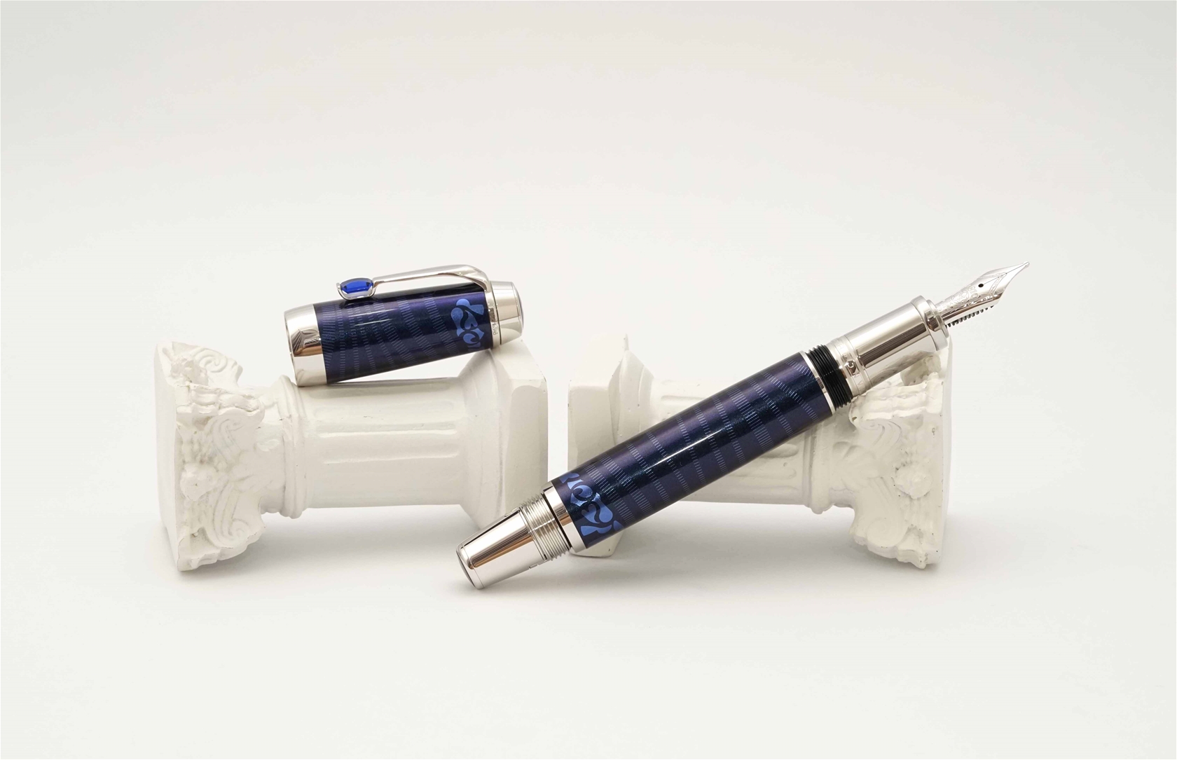 Bút máy Montblanc Boheme Paso Doble Bleu 18K M 