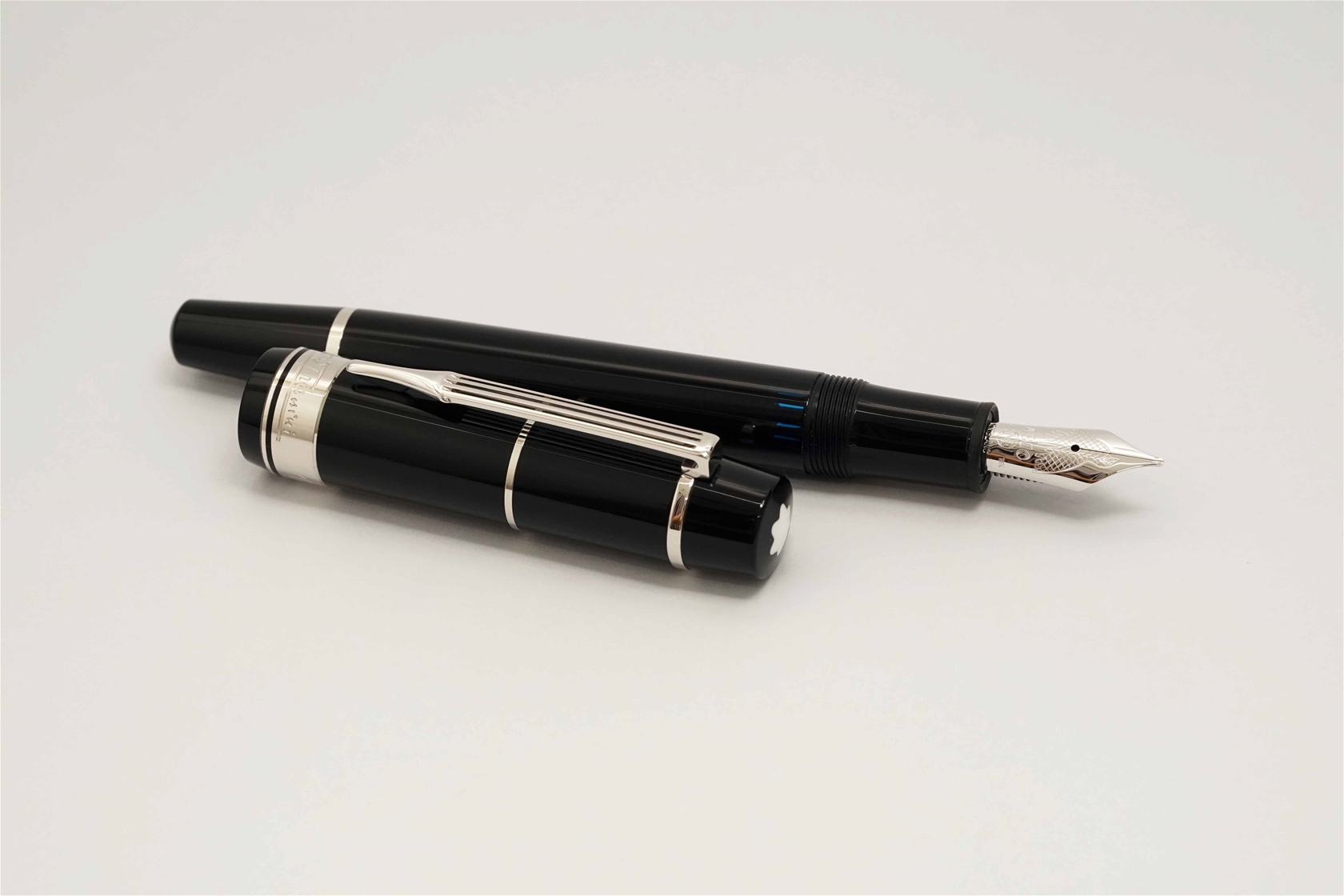 Bút máy Montblanc Donation Arturo Toscanini Special Edition 18K M