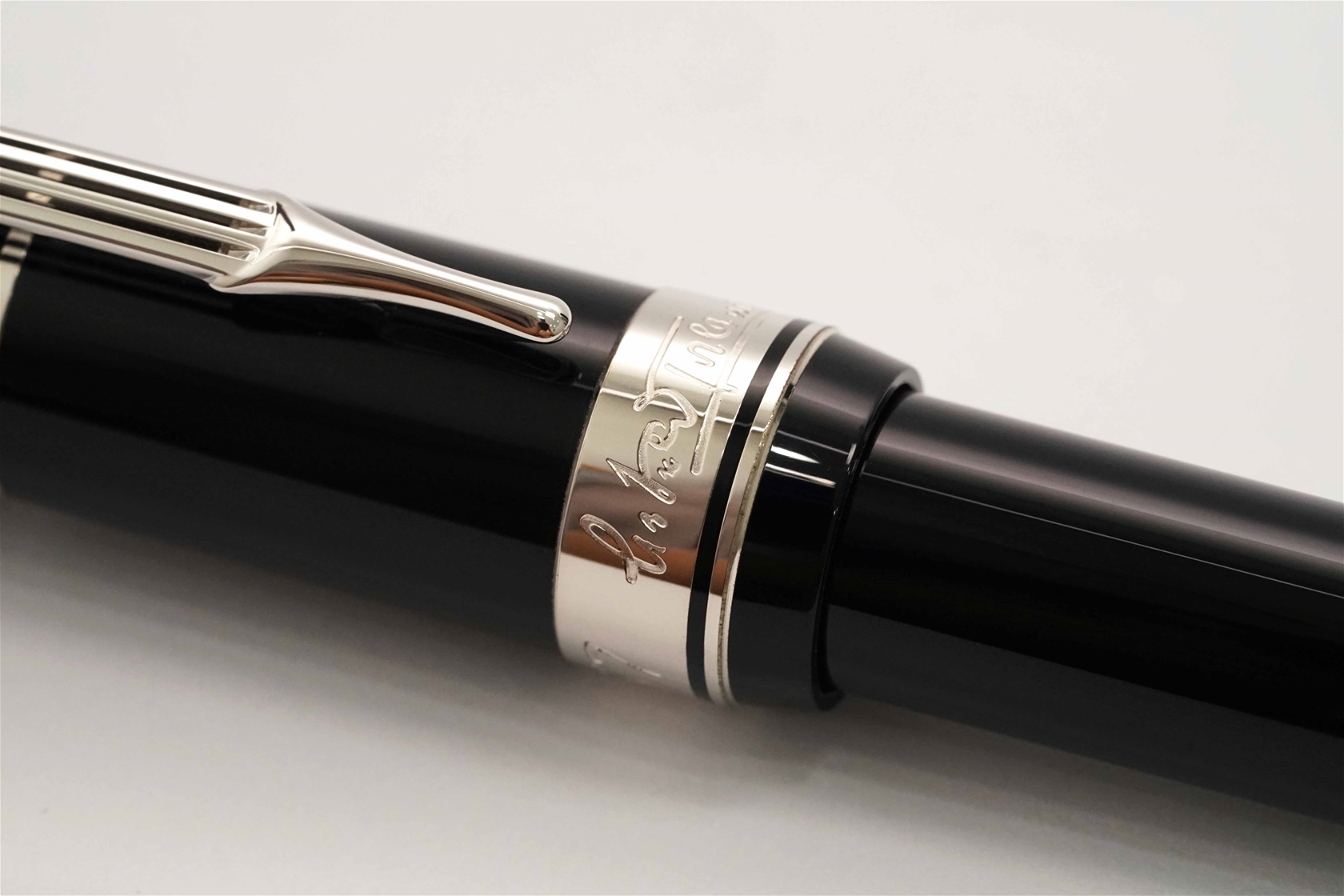 Bút máy Montblanc Donation Arturo Toscanini Special Edition 18K M