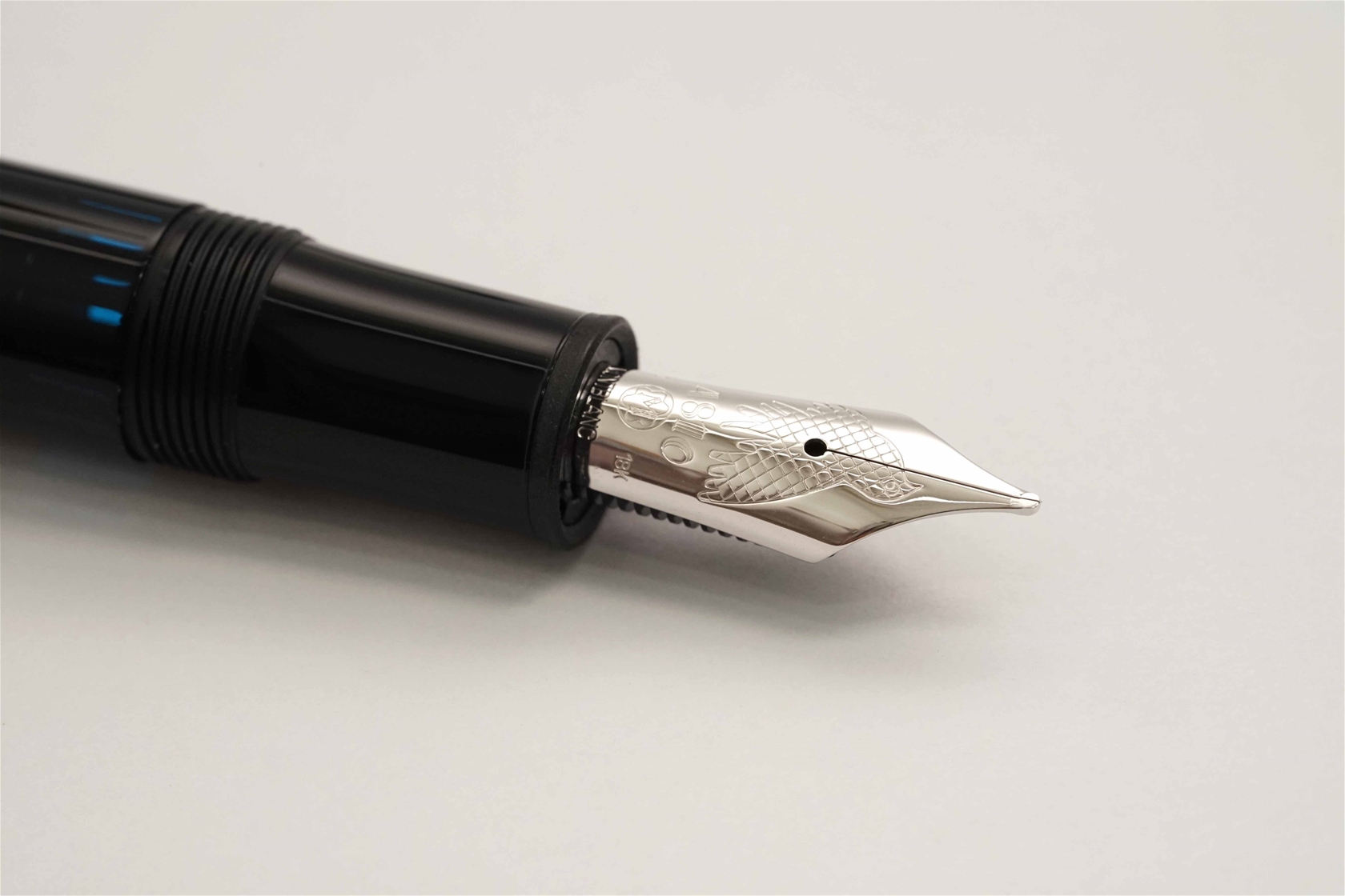 Bút máy Montblanc Donation Arturo Toscanini Special Edition 18K M