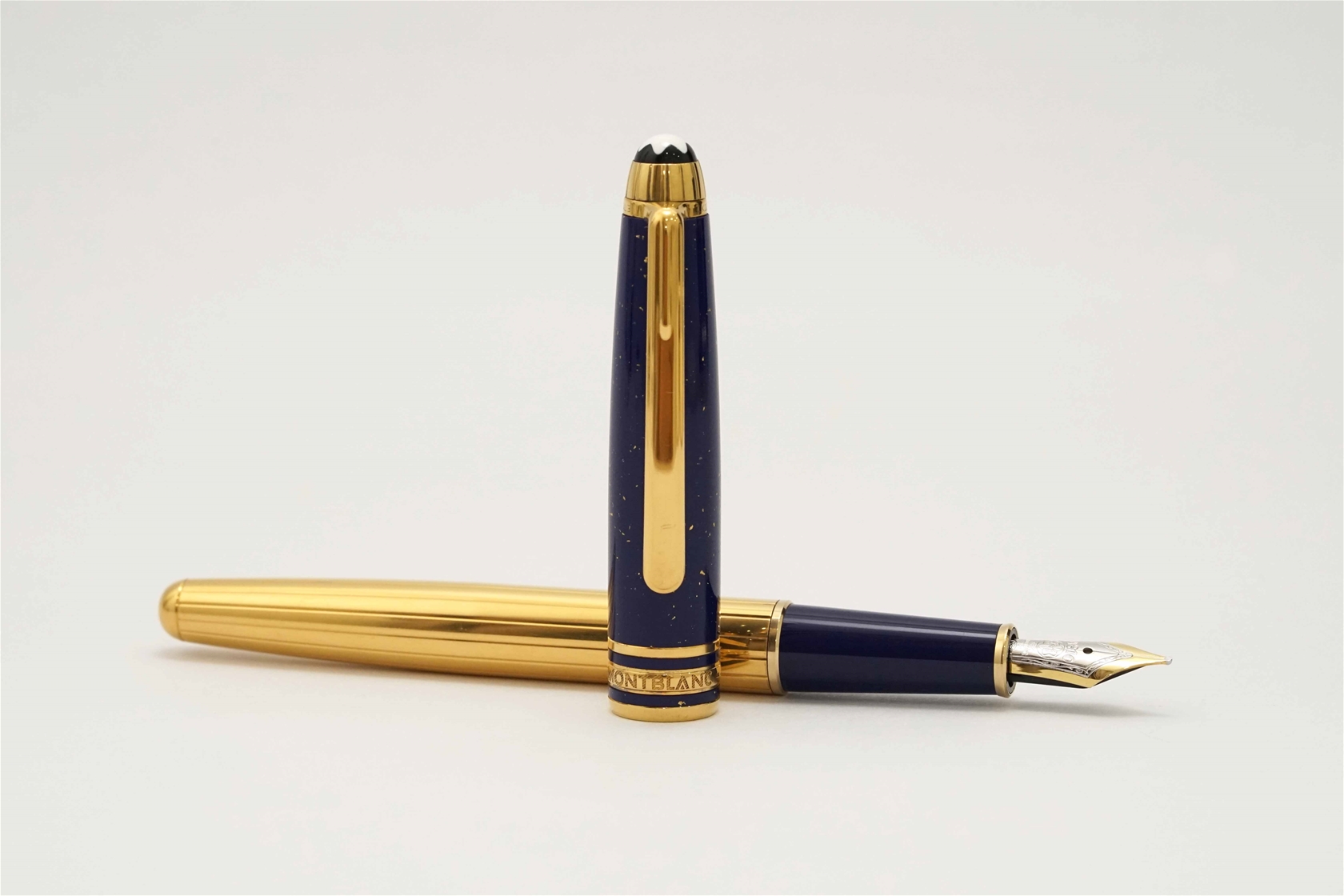 Bút máy Montblanc Meistersrtuck 144 Ramses II Vermeil & Lapis Lazuli 18K F