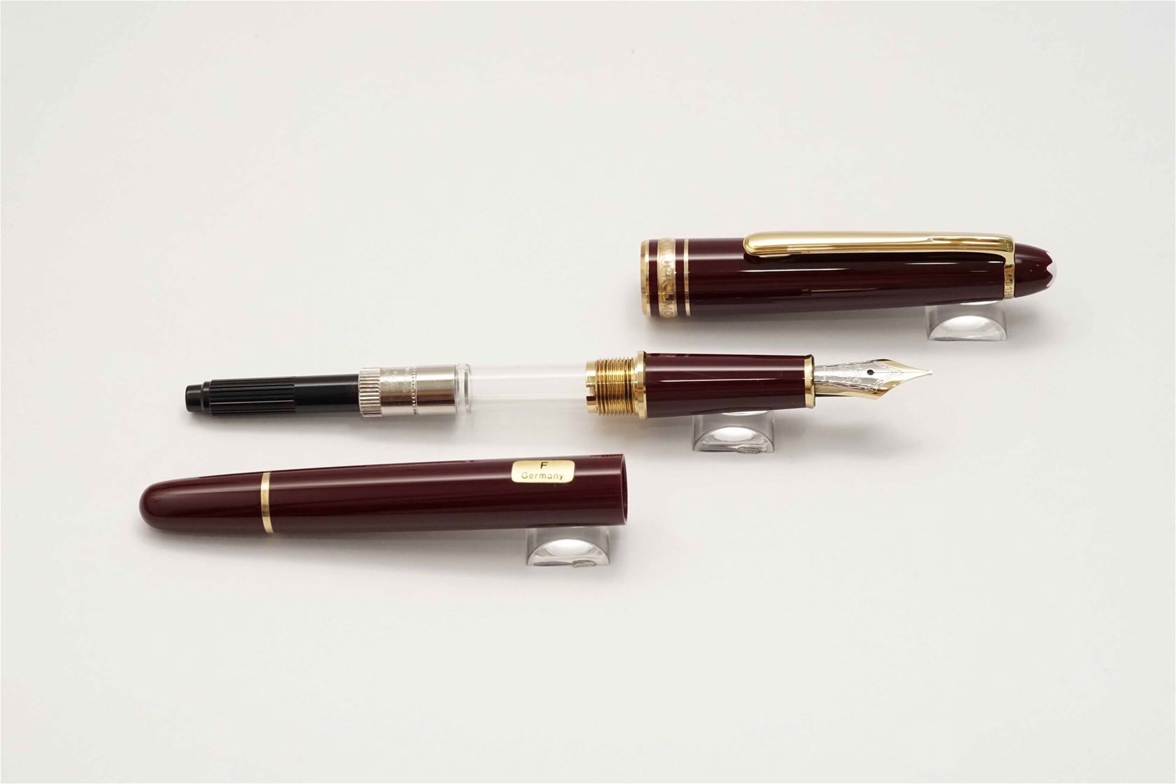 Bút máy Montblanc Meisterstuck 144R Classique Bordeaux 14K F