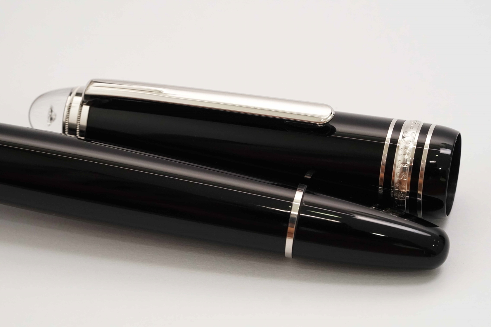 Bút máy Montblanc Meisterstuck 146 Diamond LeGrand Platinum Coated 18K M