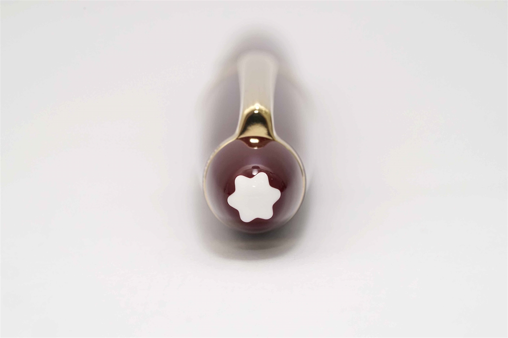 Bút máy Montblanc Meisterstuck 146R Bordeaux LeGrand 14K M