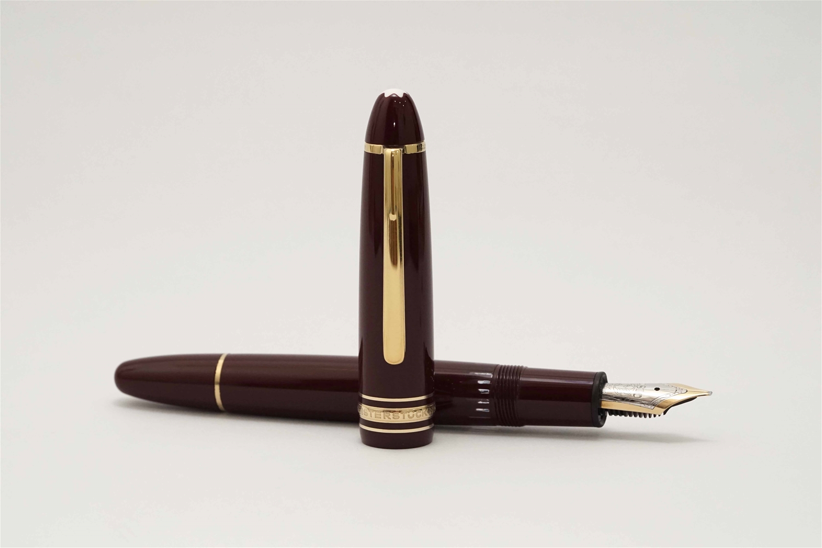 Bút máy Montblanc Meisterstuck 146R Bordeaux LeGrand 18K F