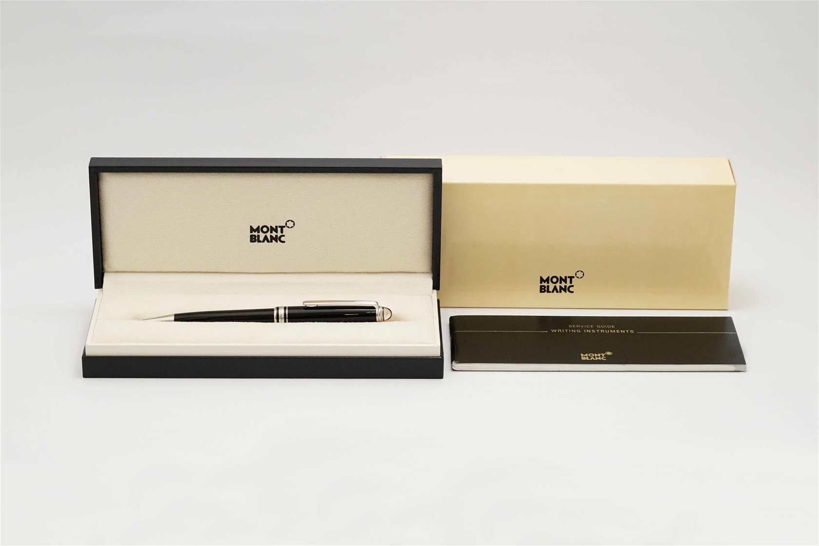 Bút bi Montblanc Meisterstuck Diamond 164 Classic Ballpoint Pen