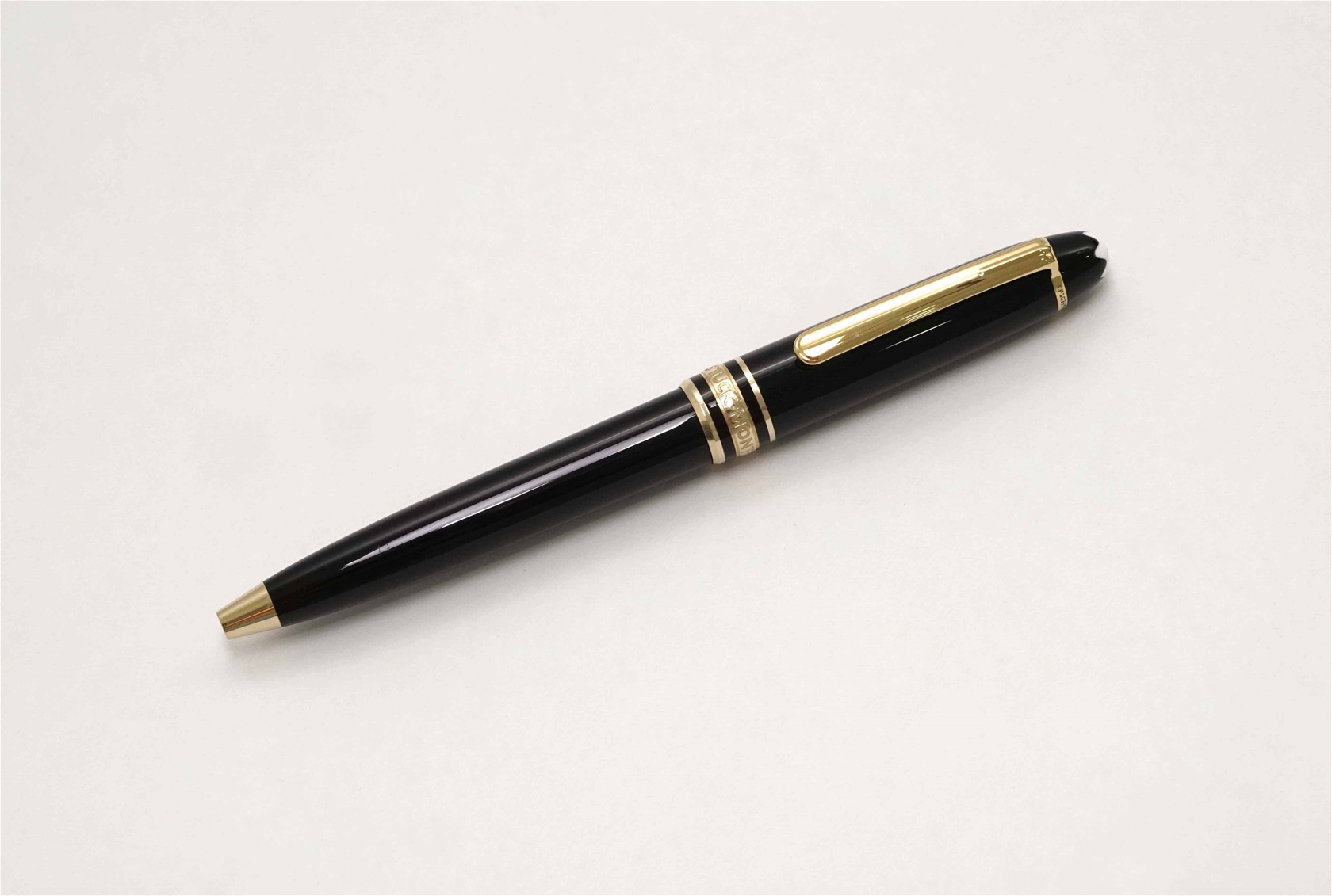 Bút bi Montblanc Meisterstuck Hommage A W.A. Mozart Ballpoint Mini 