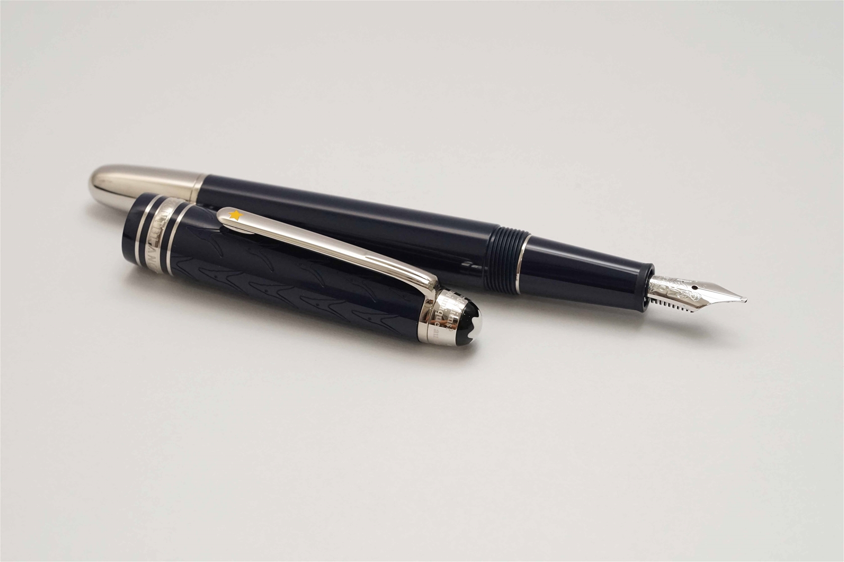 Bút máy Montblanc Meisterstuck Le Petit Prince Classique 14K M